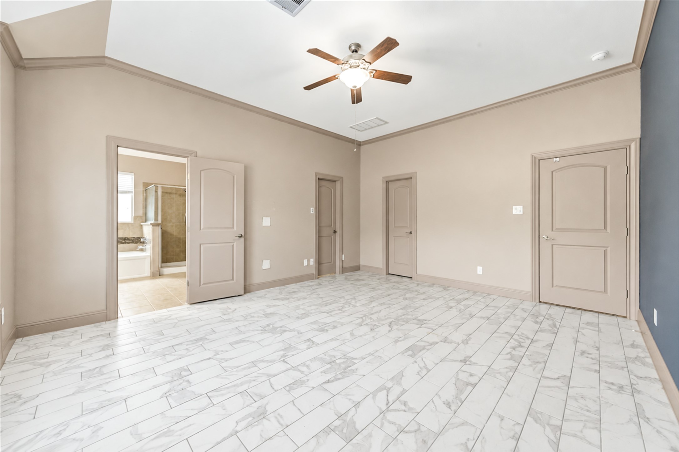 6210 Bristol Path Lane Property Photo 46