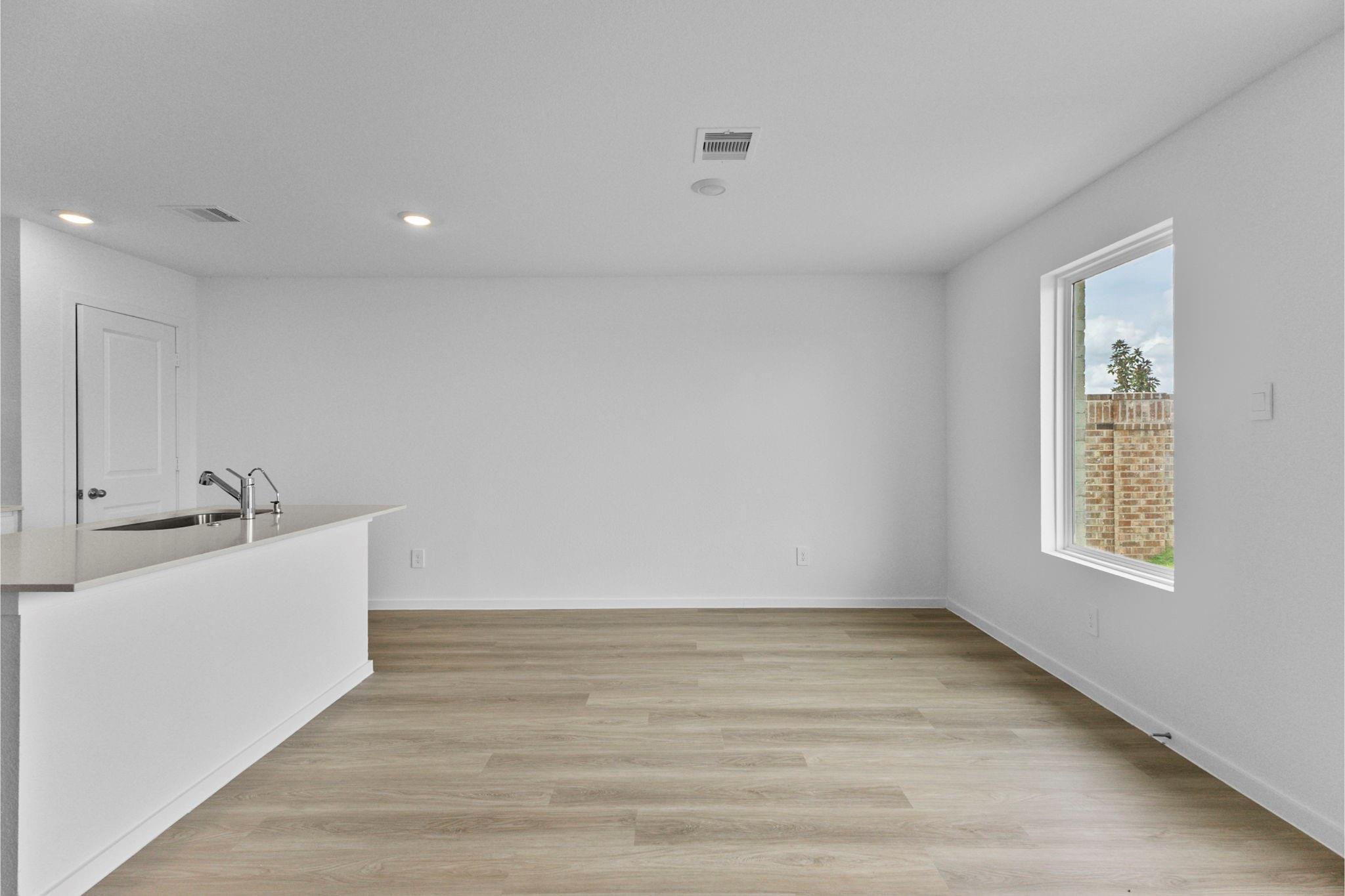 3052 Helios Haven Drive Property Photo 13