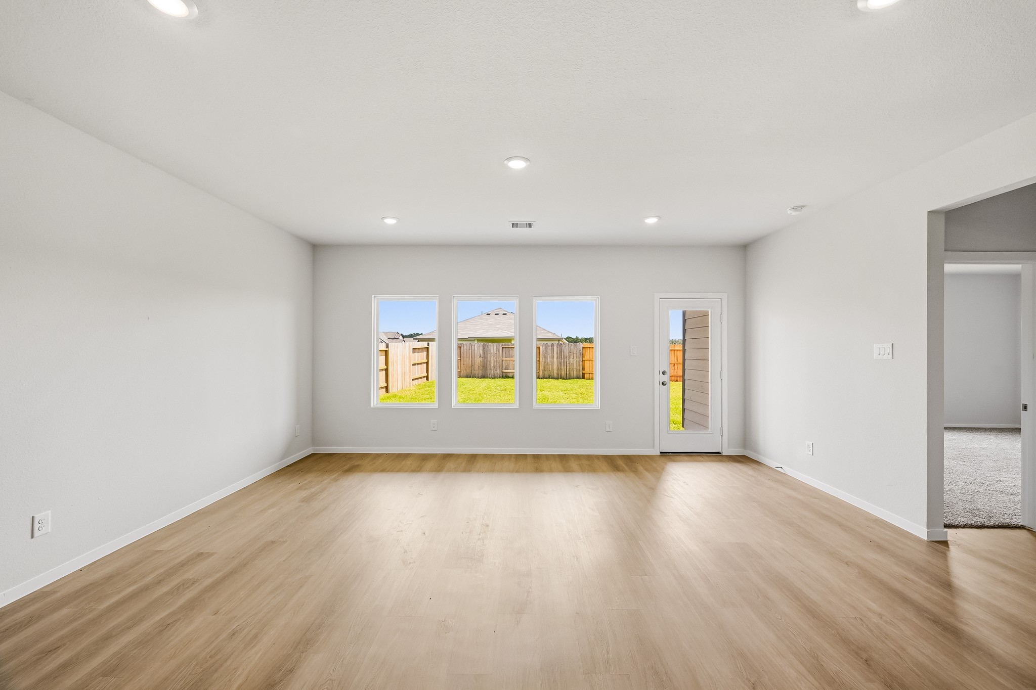 304 Tall Birch Lane Property Photo 11