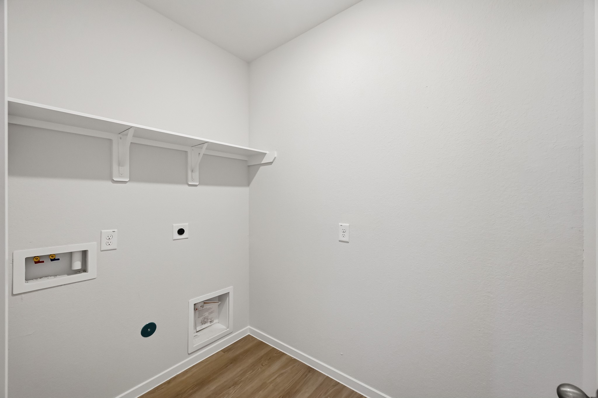 304 Tall Birch Lane Property Photo 28