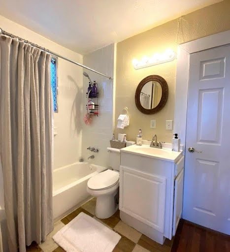 814 39th Street Property Photo 6