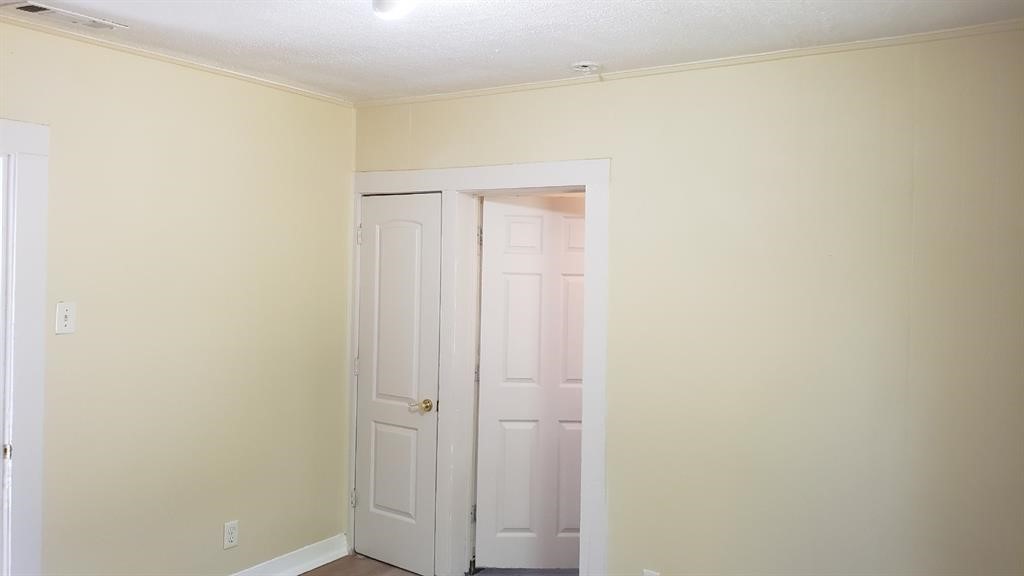 814 39th Street Property Photo 14
