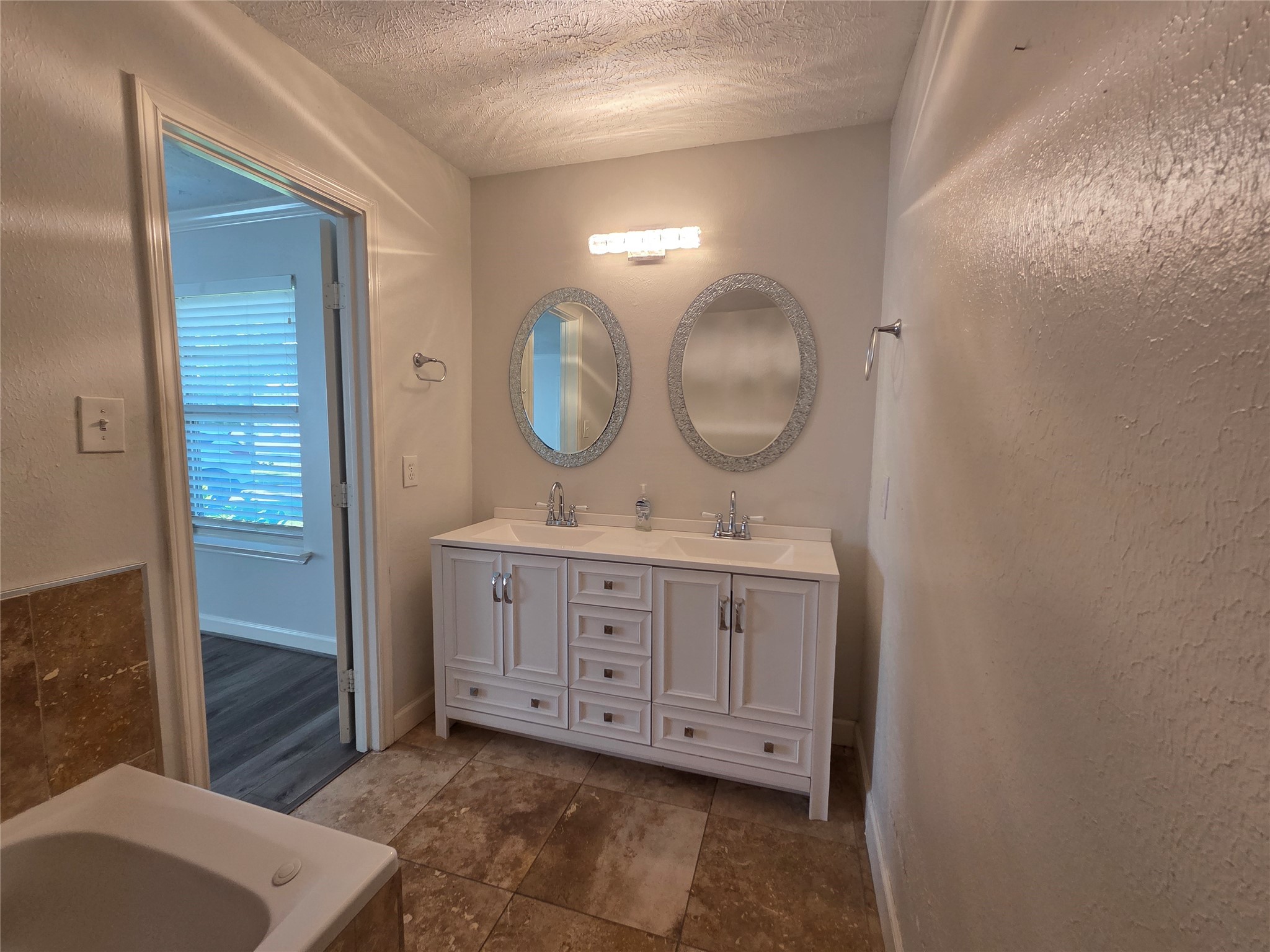 4718 Blanton Boulevard Property Photo 23