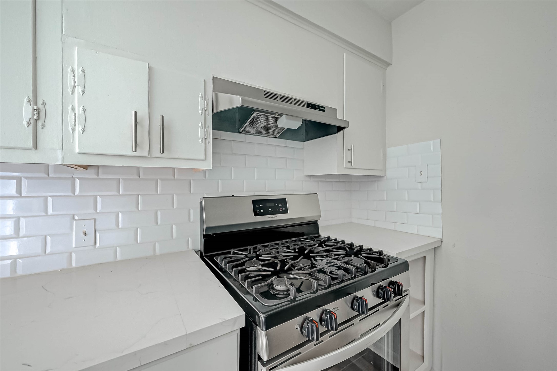 2420 Mcduffie Street 5 Property Photo 17
