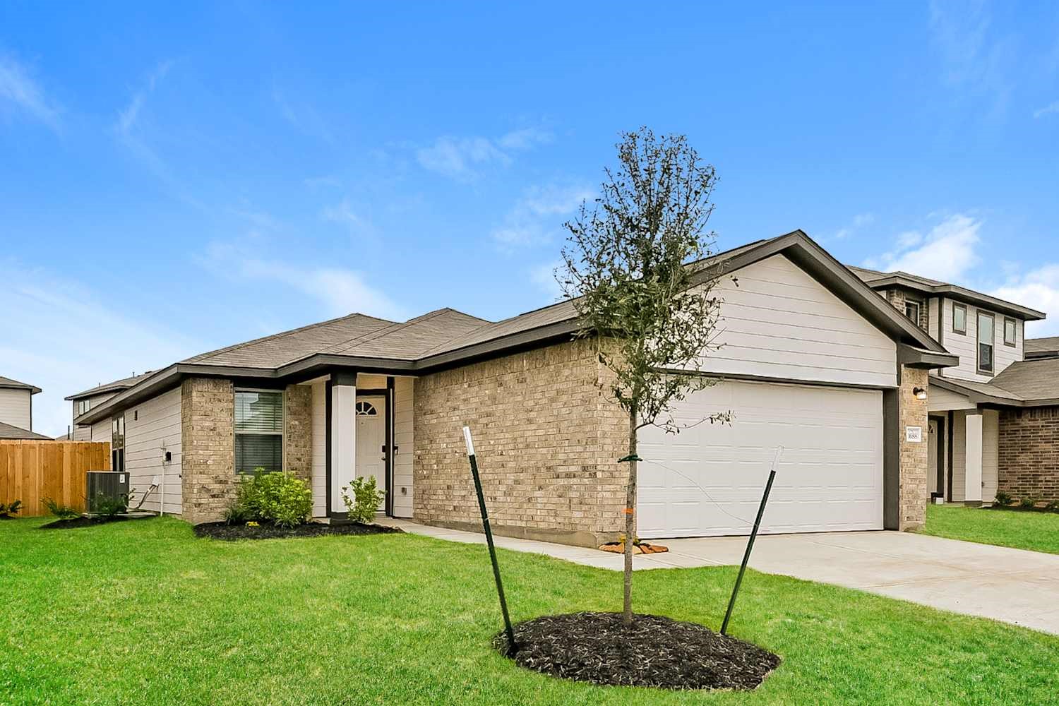 11688 Descent Drive Property Photo 3