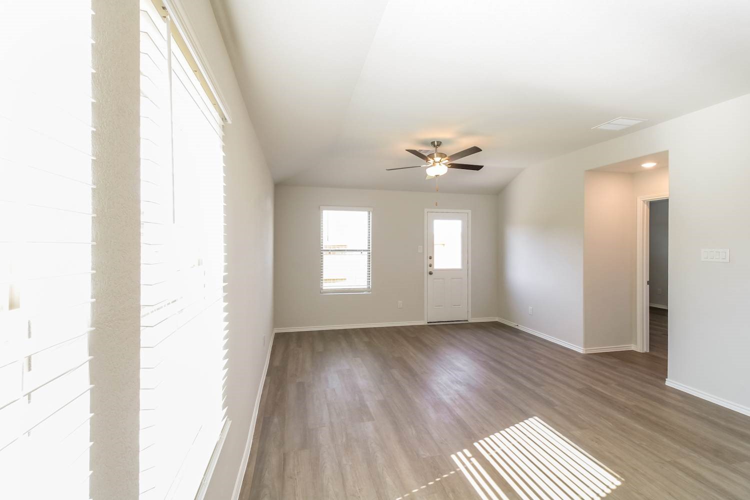 11688 Descent Drive Property Photo 4