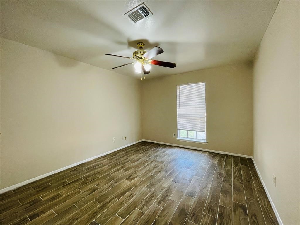 12713 Lima Drive Property Photo 7