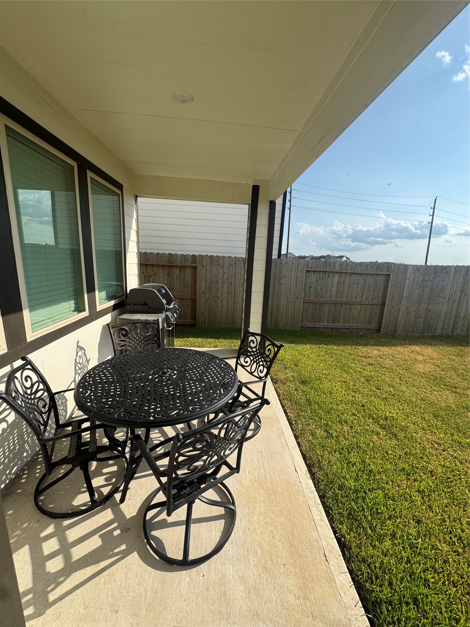 6630 Escondido Drive Property Photo 8