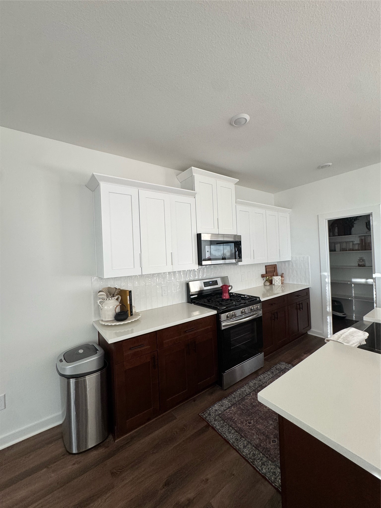 6630 Escondido Drive Property Photo 15