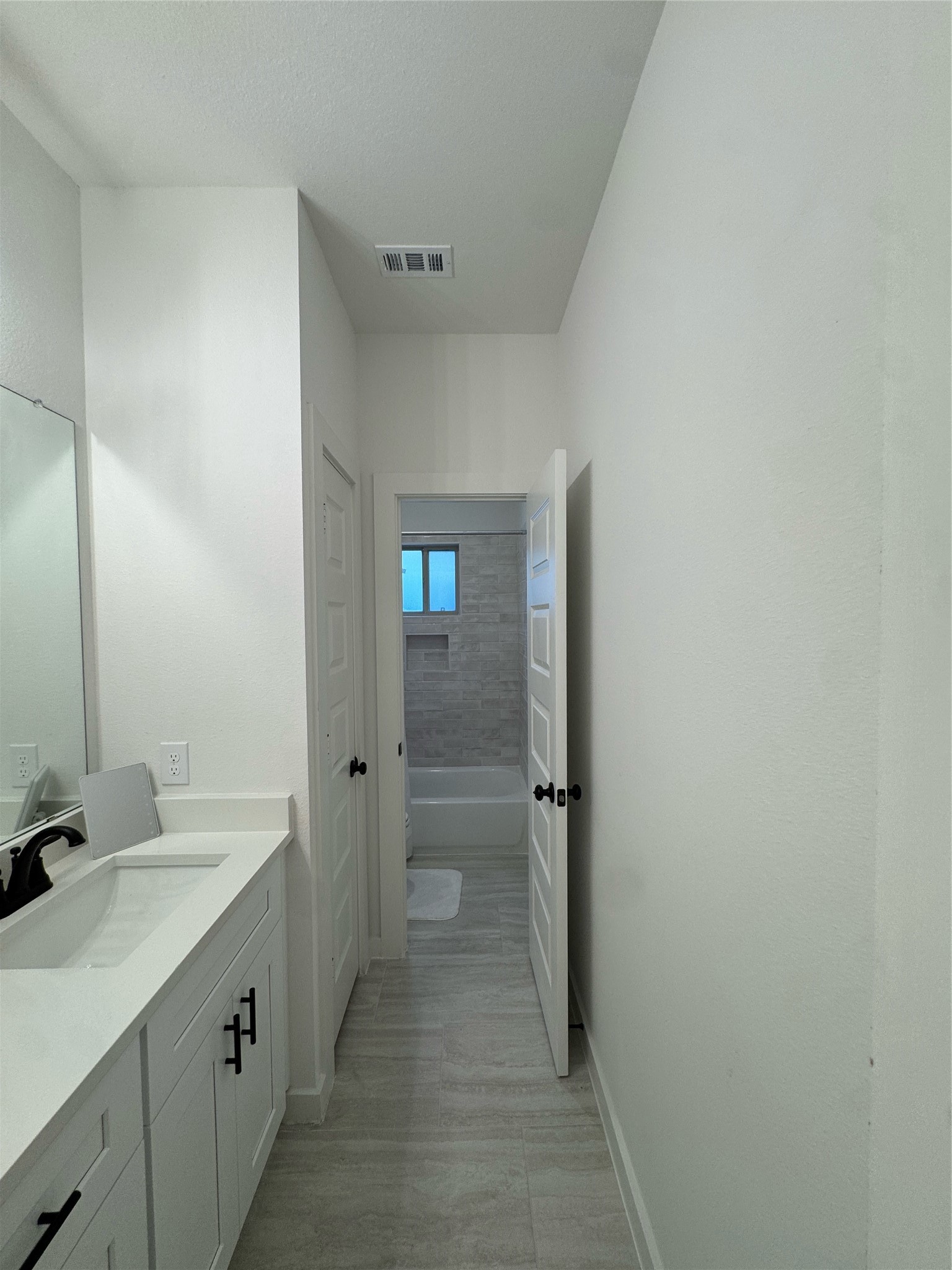 6630 Escondido Drive Property Photo 29