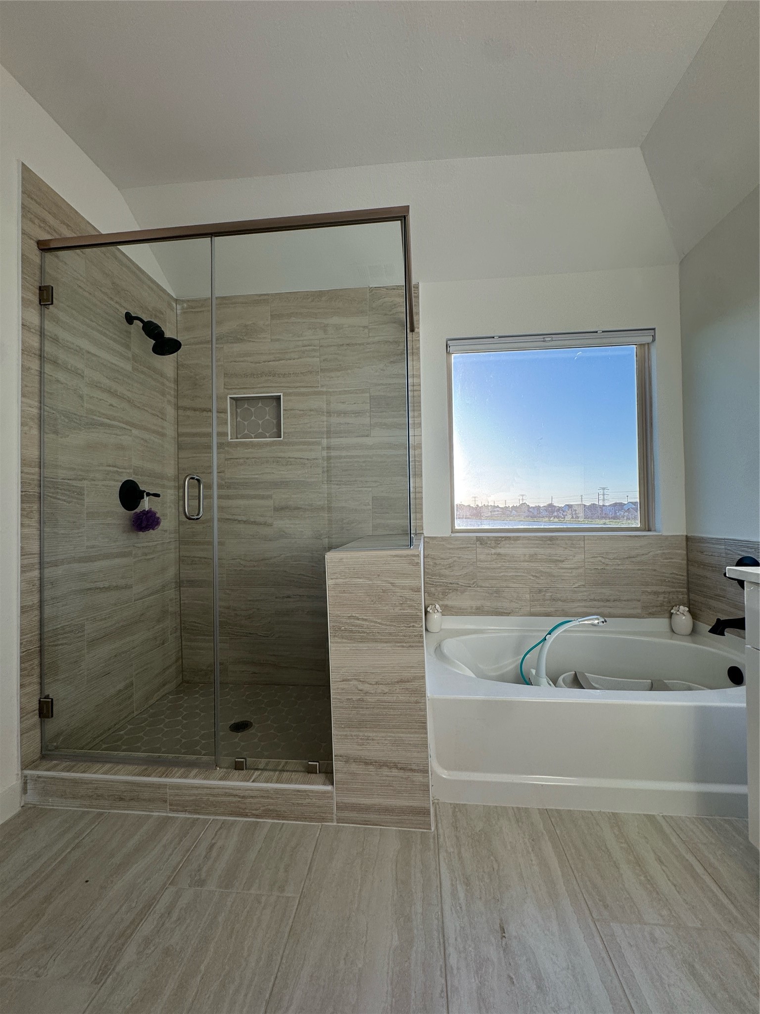 6630 Escondido Drive Property Photo 47