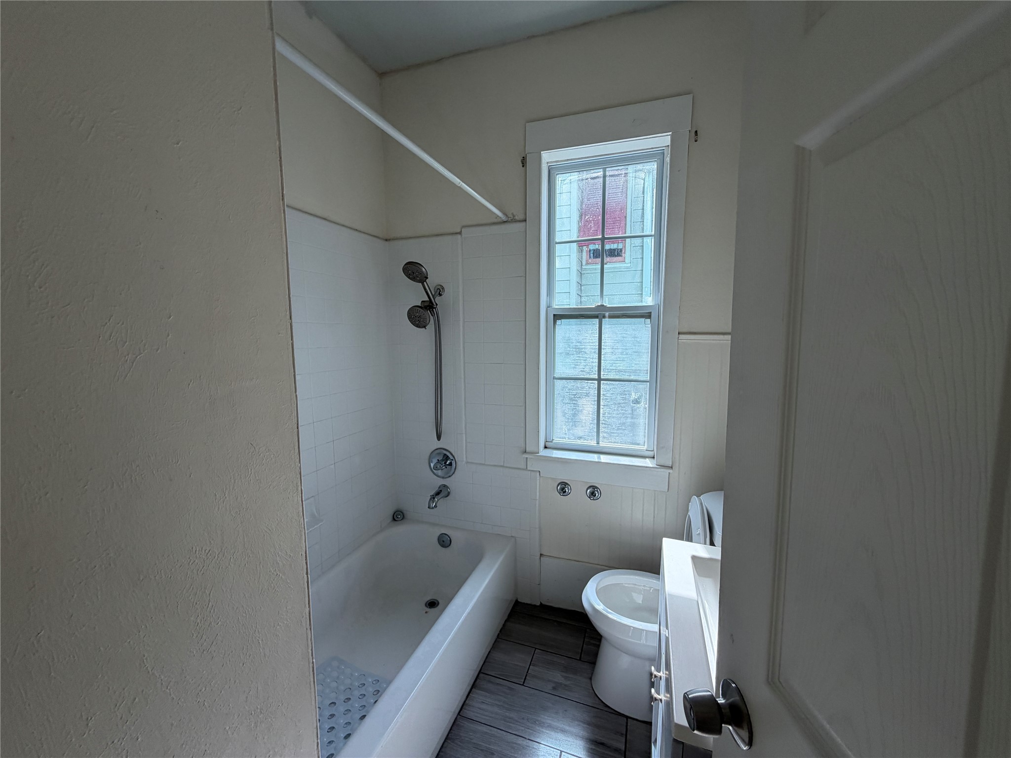 3309 Bernardo De Galvez Avenue Property Photo 8