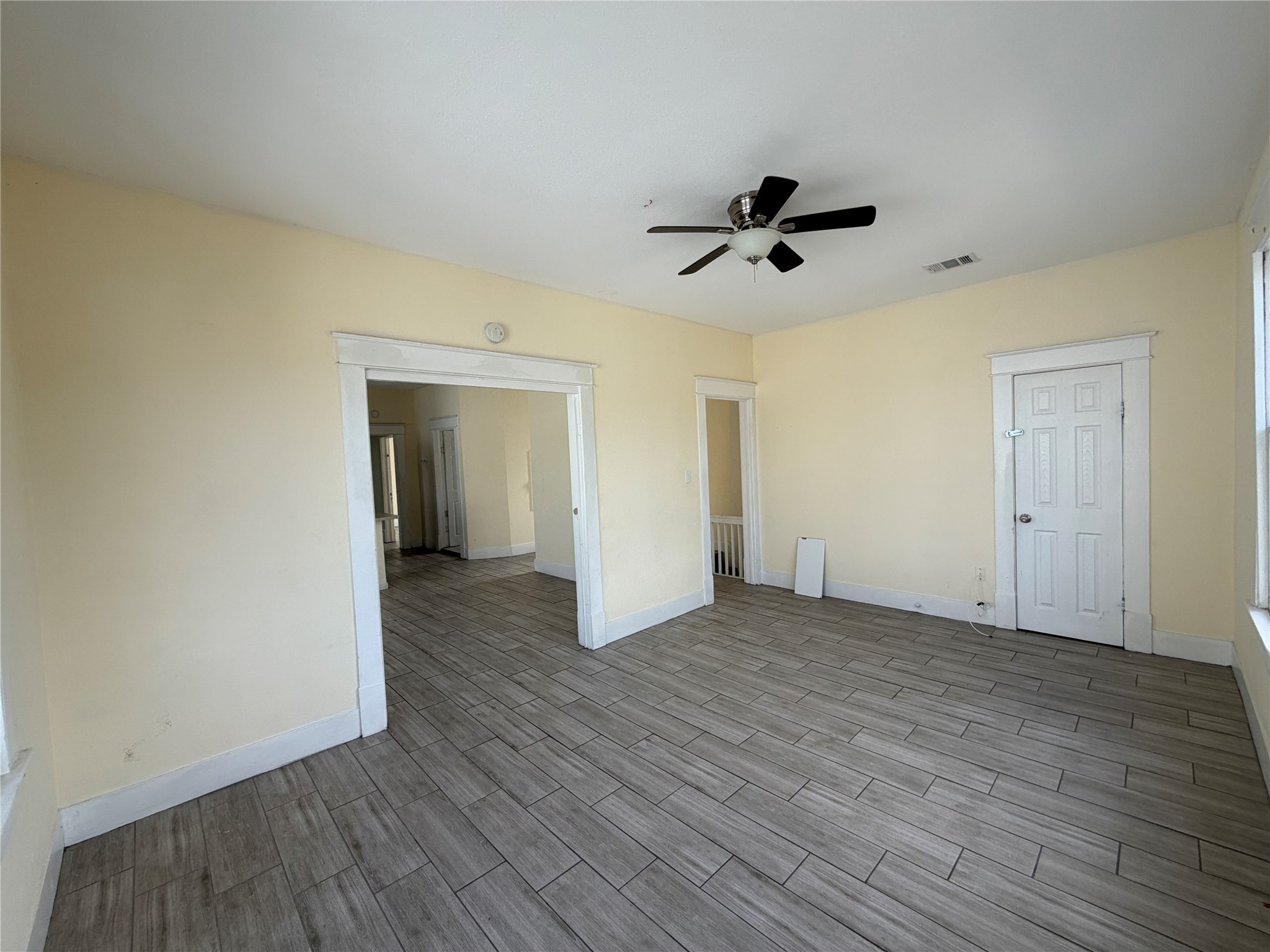 3309 Bernardo De Galvez Avenue Property Photo 16
