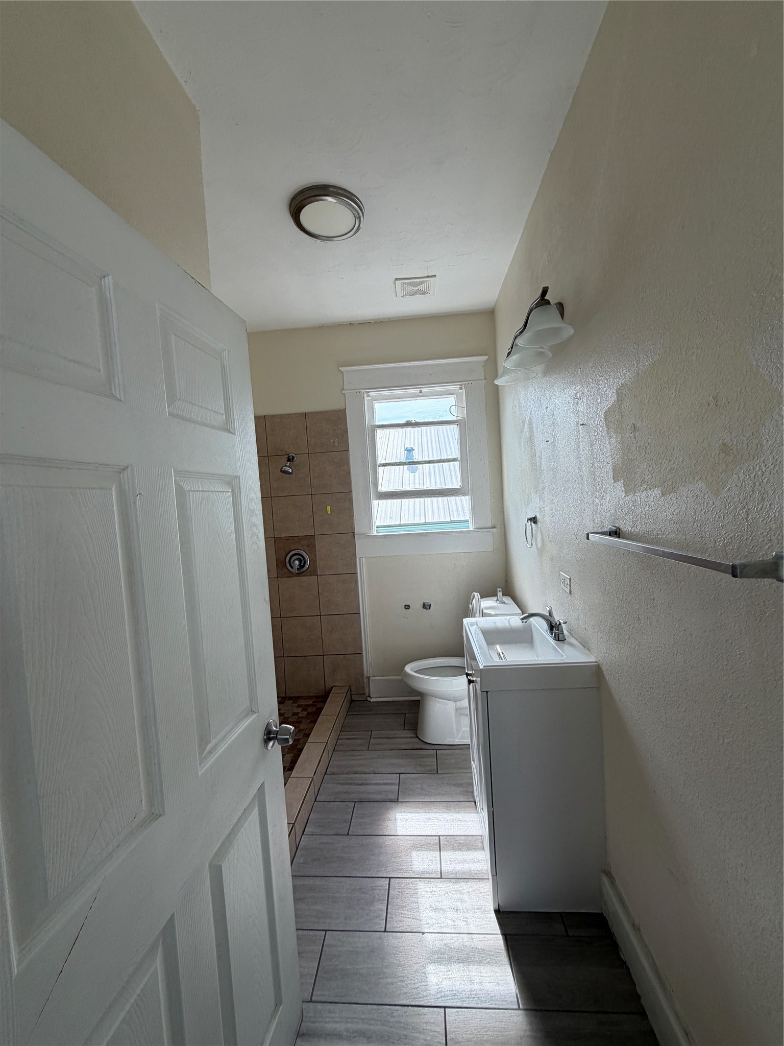 3309 Bernardo De Galvez Avenue Property Photo 20
