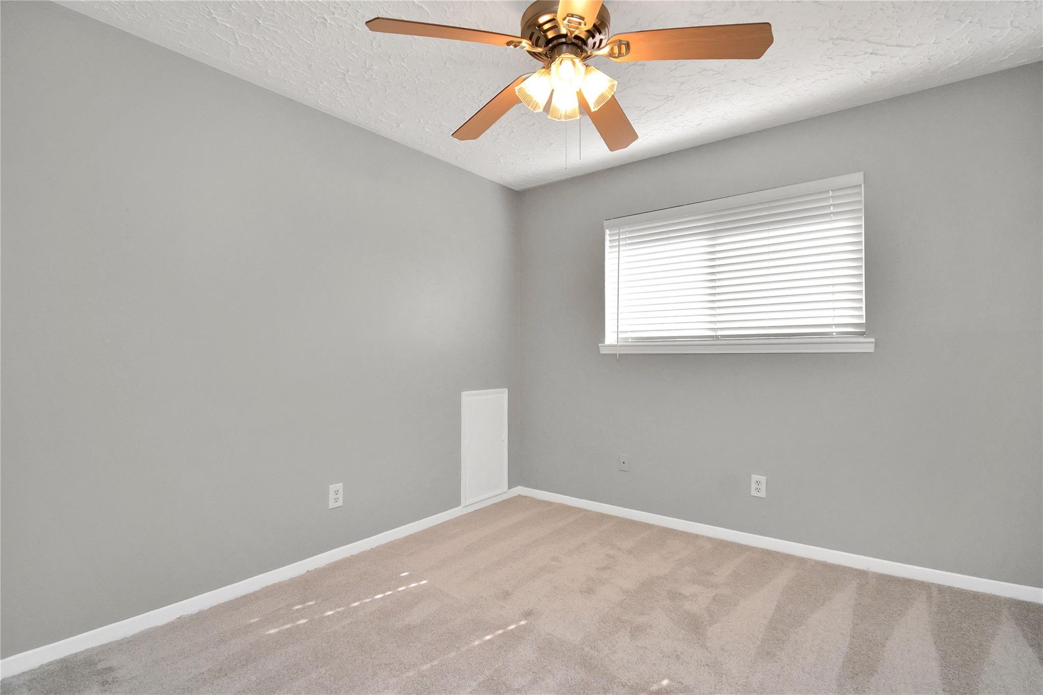 22218 Deville Drive Property Photo 16