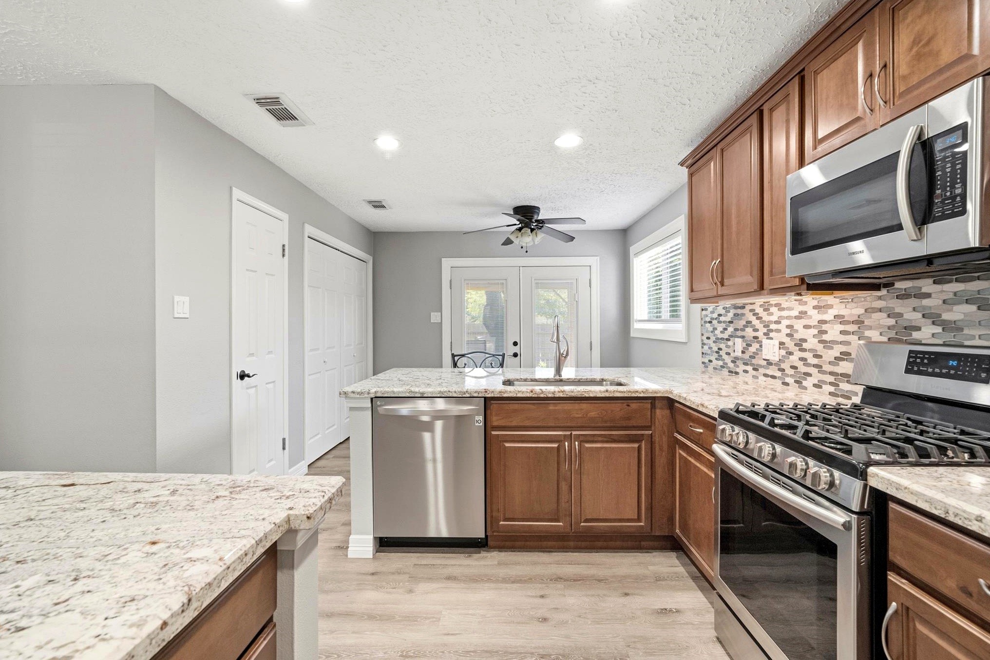 20210 Silver Cypress Court Property Photo 4