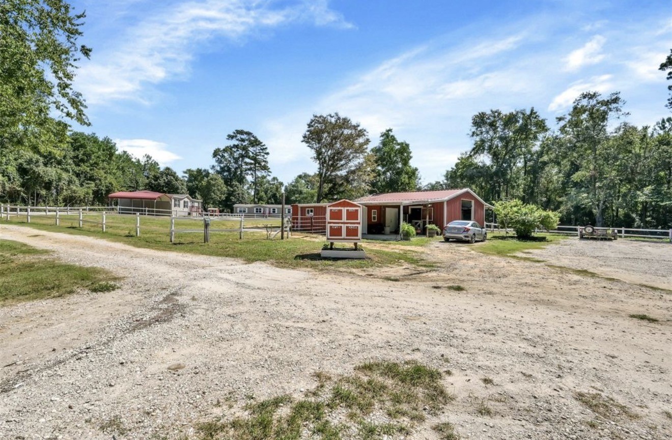 26768 B Dobbin Huffsmith Road Property Photo 7