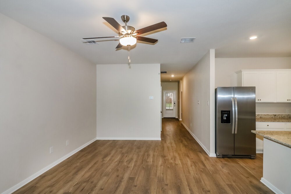 7619 Tipton Meadow Way Property Photo 3