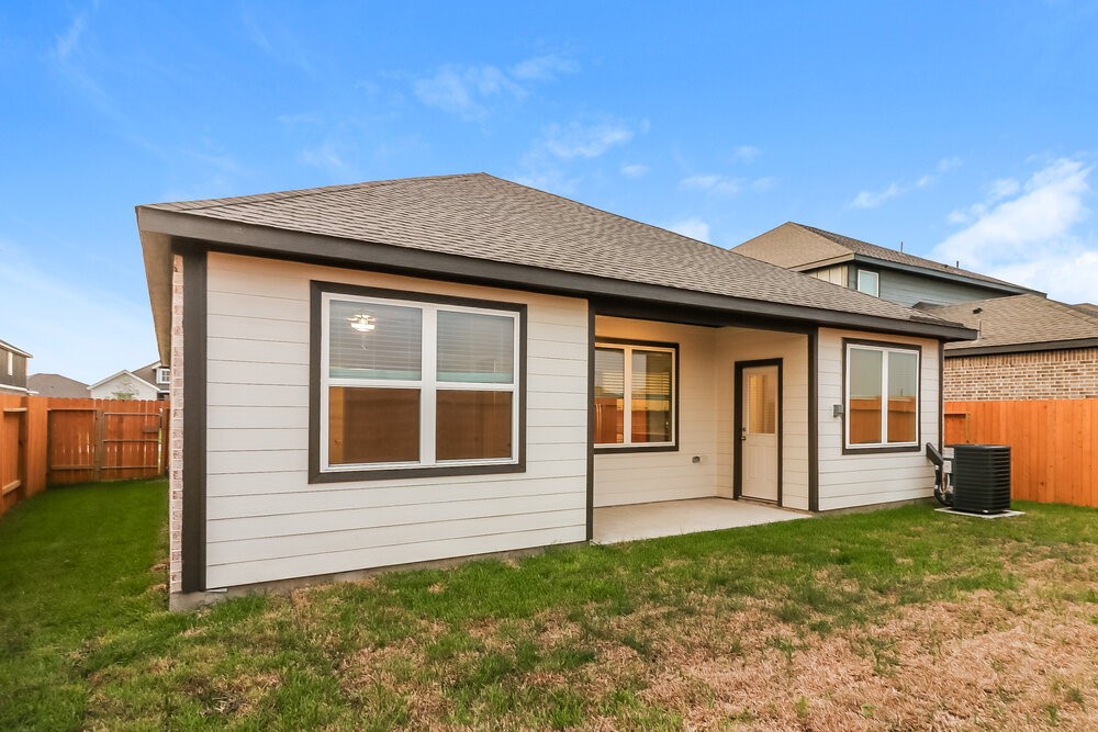 7619 Tipton Meadow Way Property Photo 15
