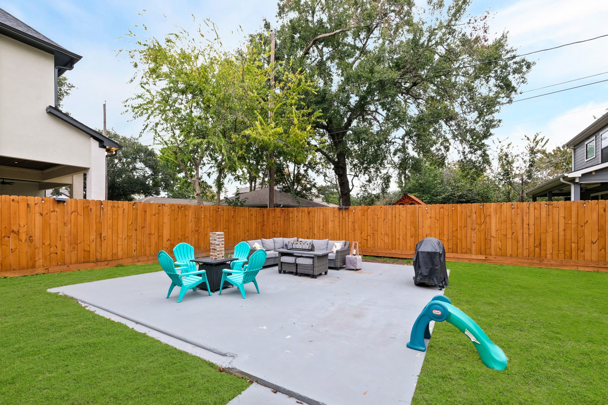1504 W 43rd Street Property Photo 21