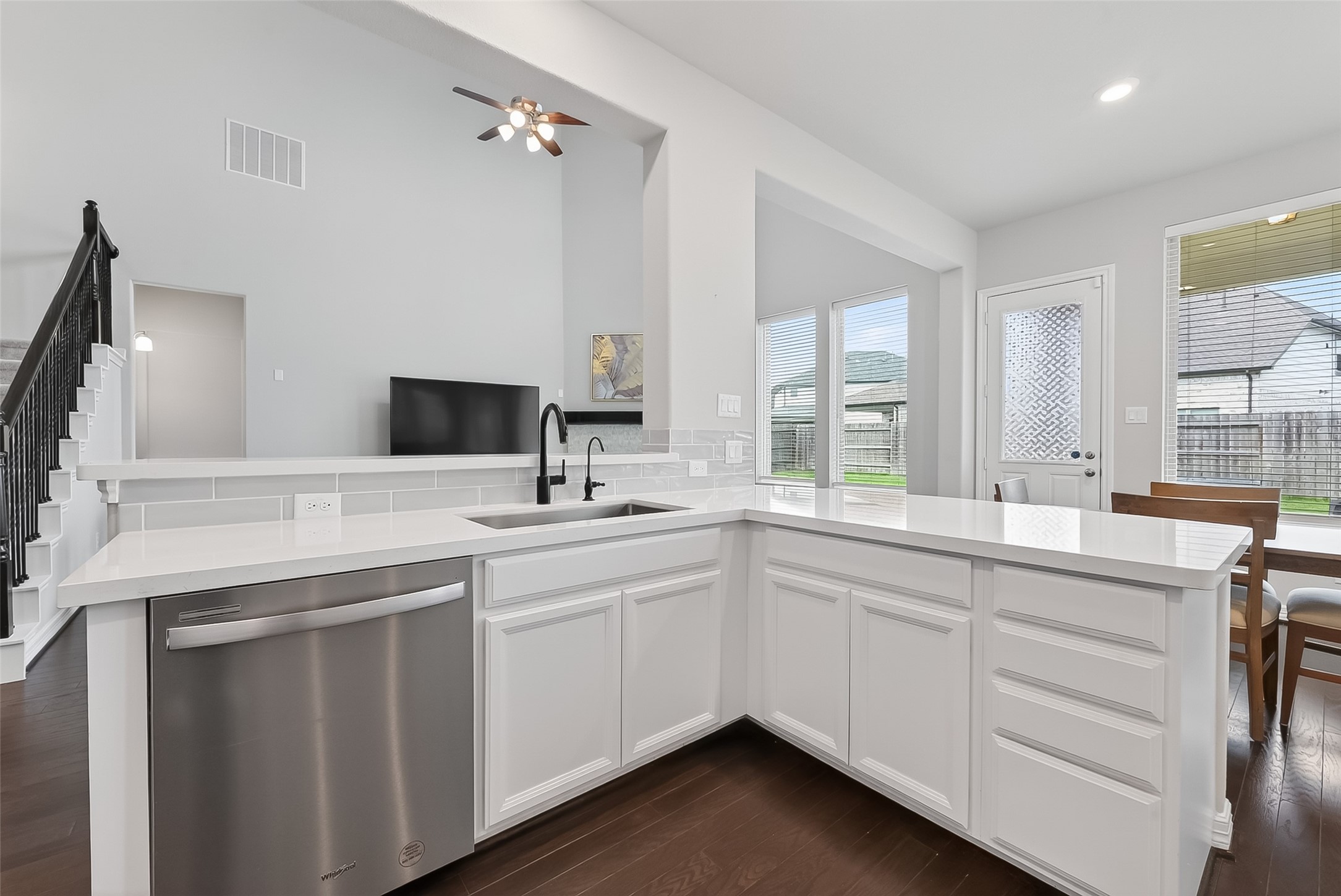 4018 Martin Ridge Drive Property Photo 11
