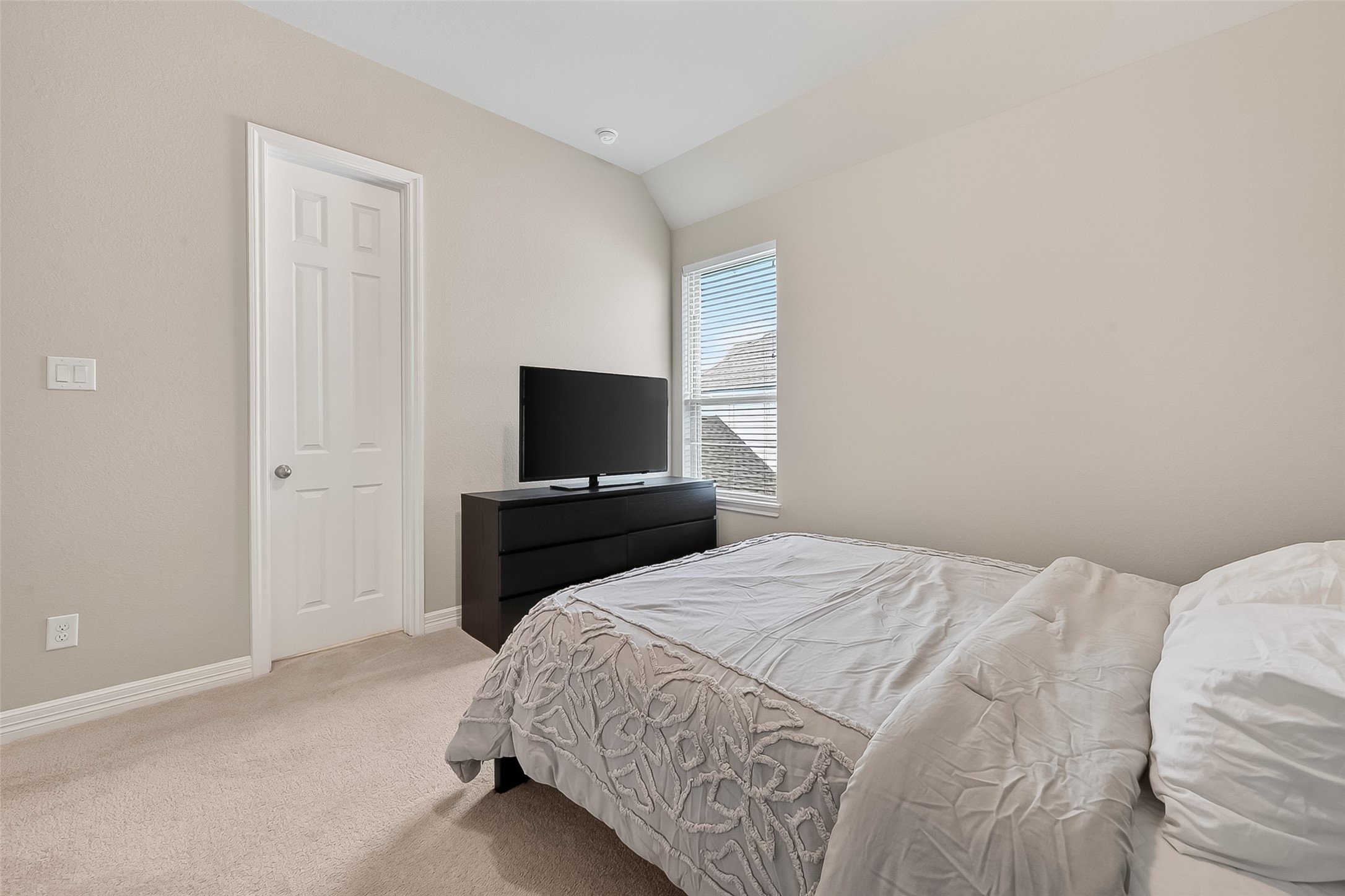 4018 Martin Ridge Drive Property Photo 31