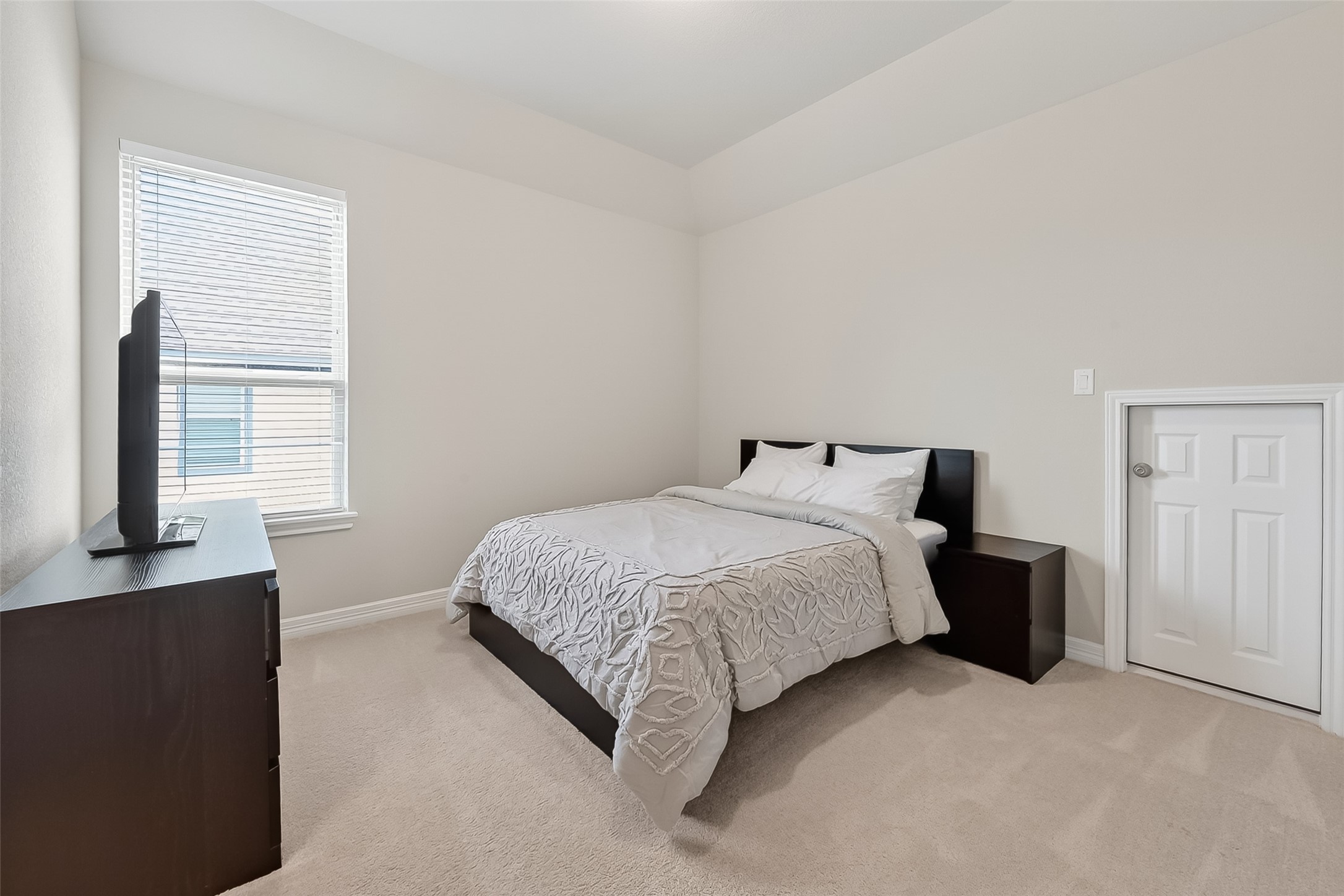 4018 Martin Ridge Drive Property Photo 35