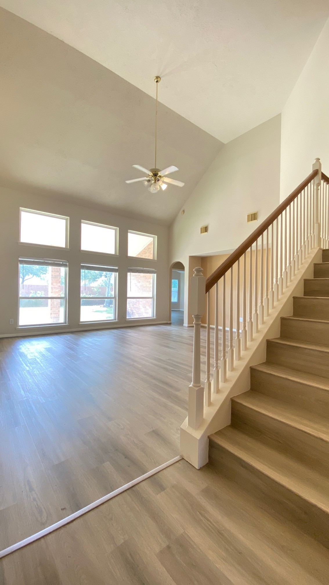 2503 Westerlake Drive Property Photo 5