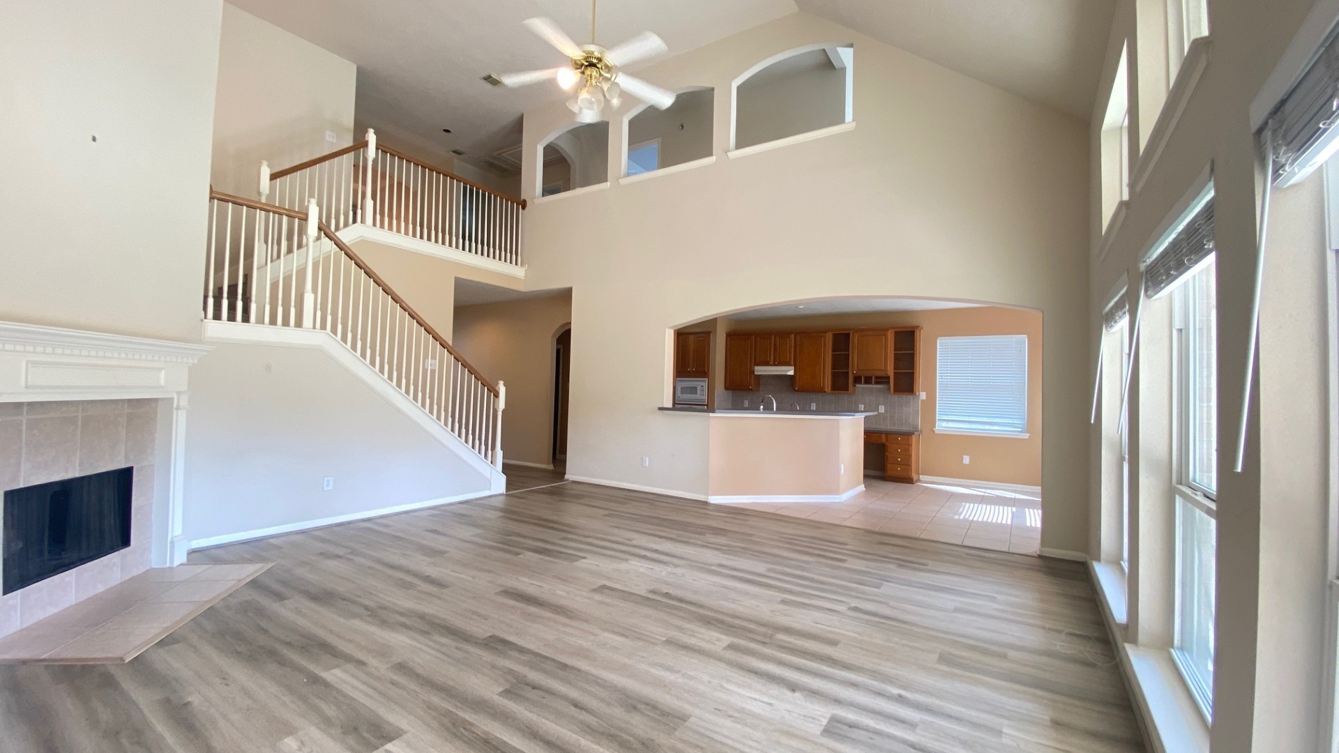 2503 Westerlake Drive Property Photo 8
