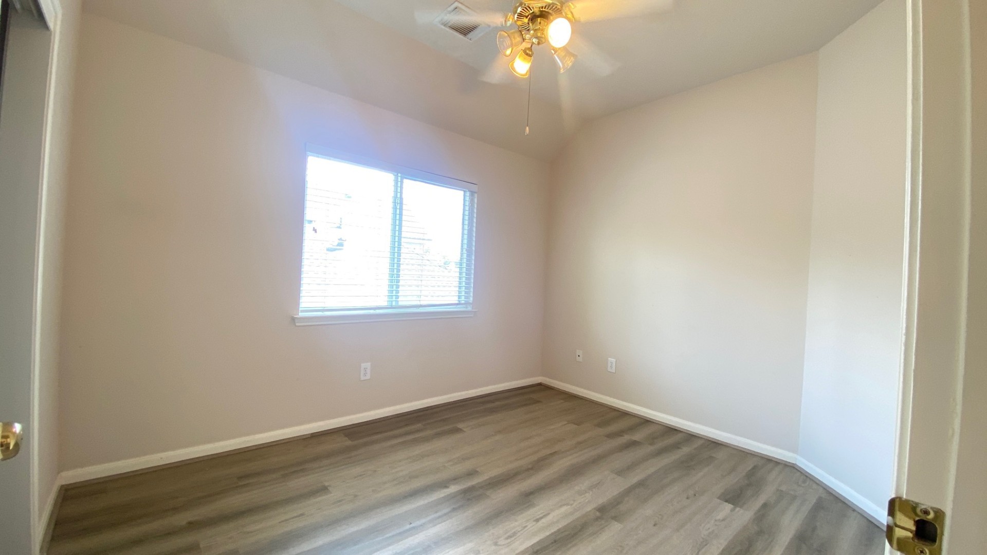 2503 Westerlake Drive Property Photo 21