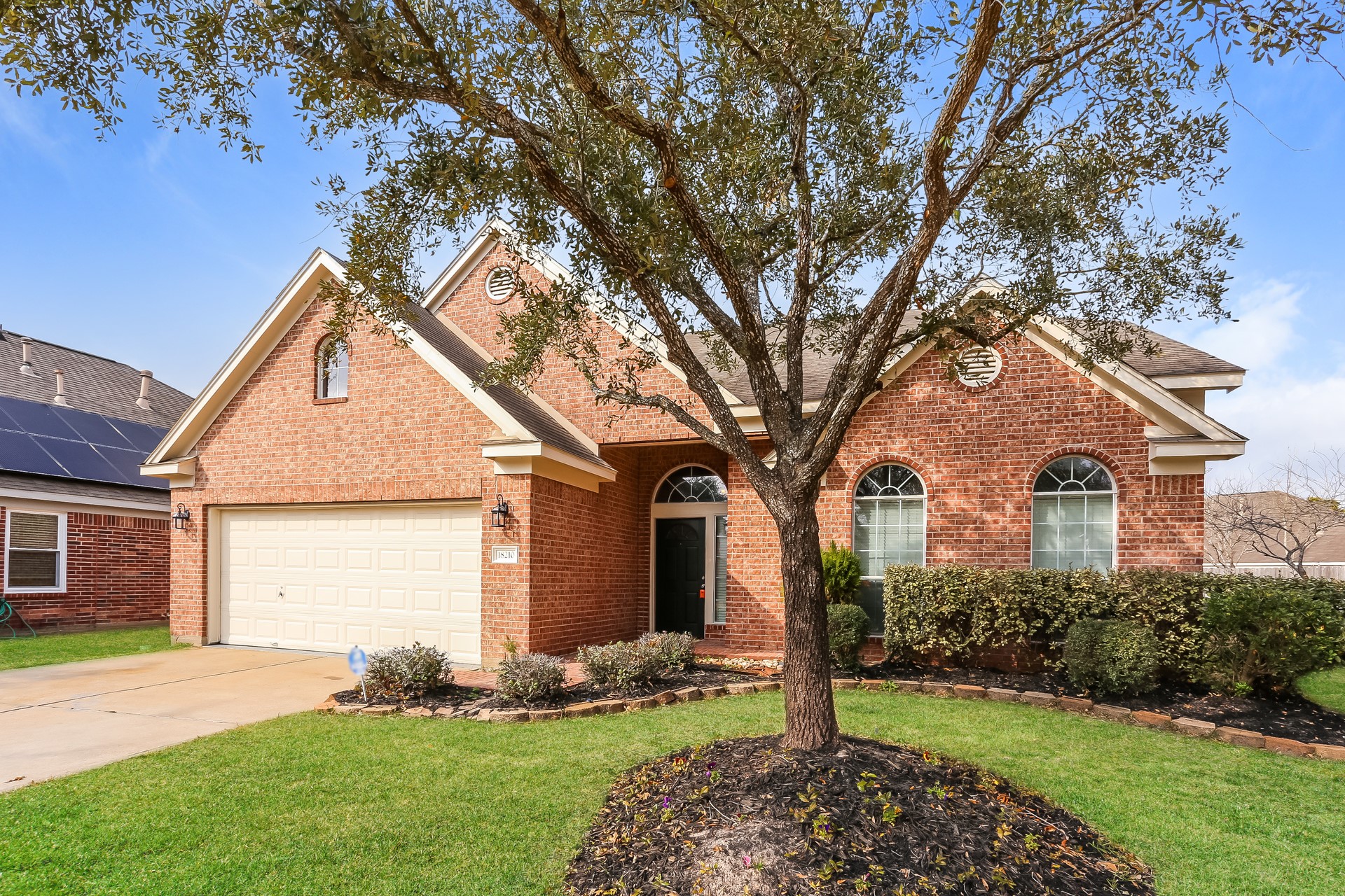 18210 Olive Tree Court Property Photo 2