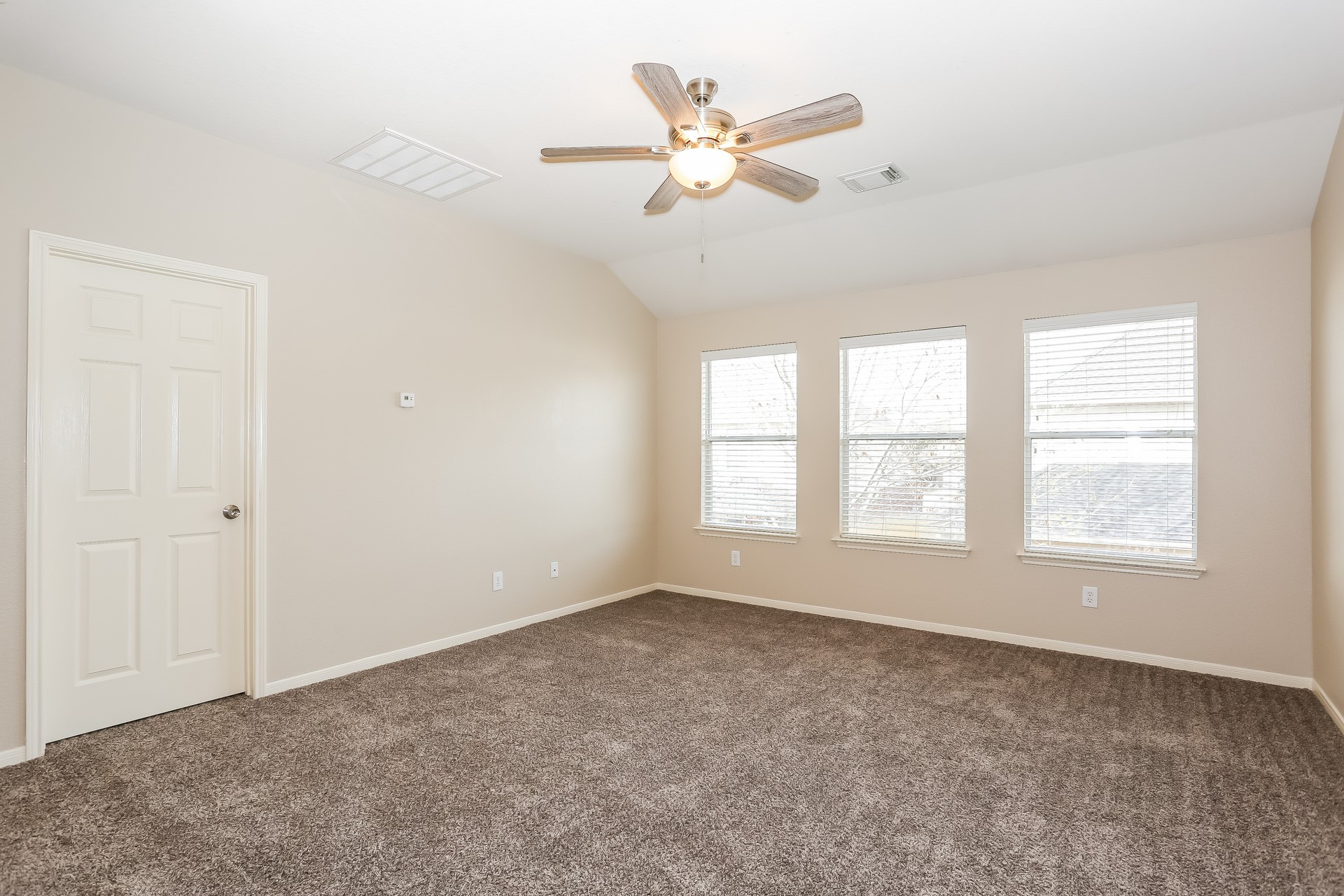 18210 Olive Tree Court Property Photo 7