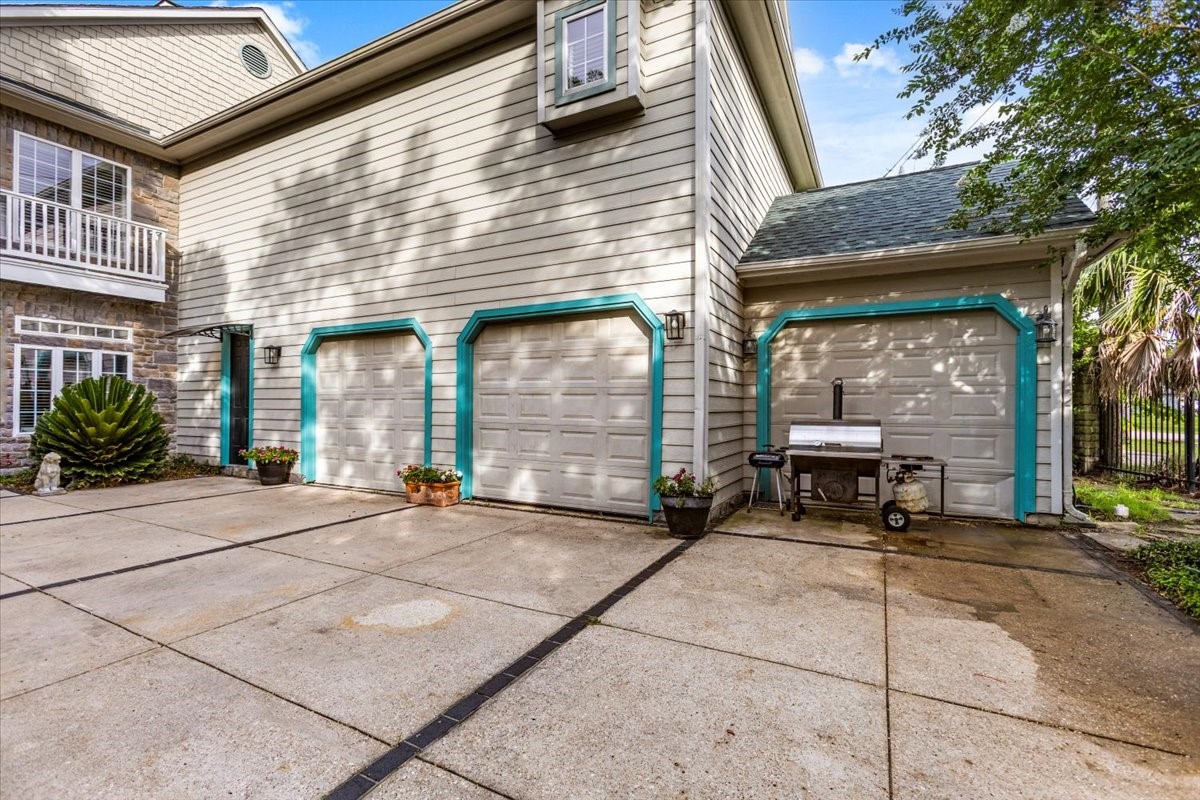 3039 Bayshore Drive Property Photo 5