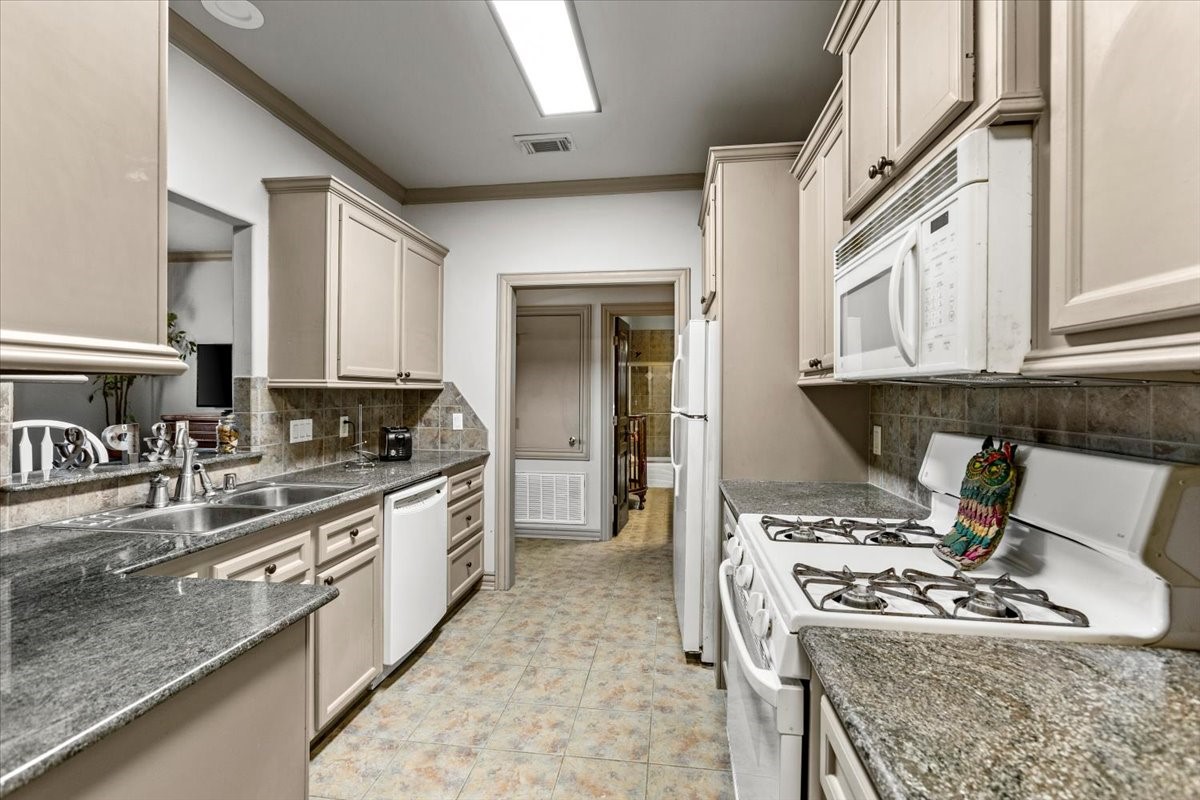 3039 Bayshore Drive Property Photo 41
