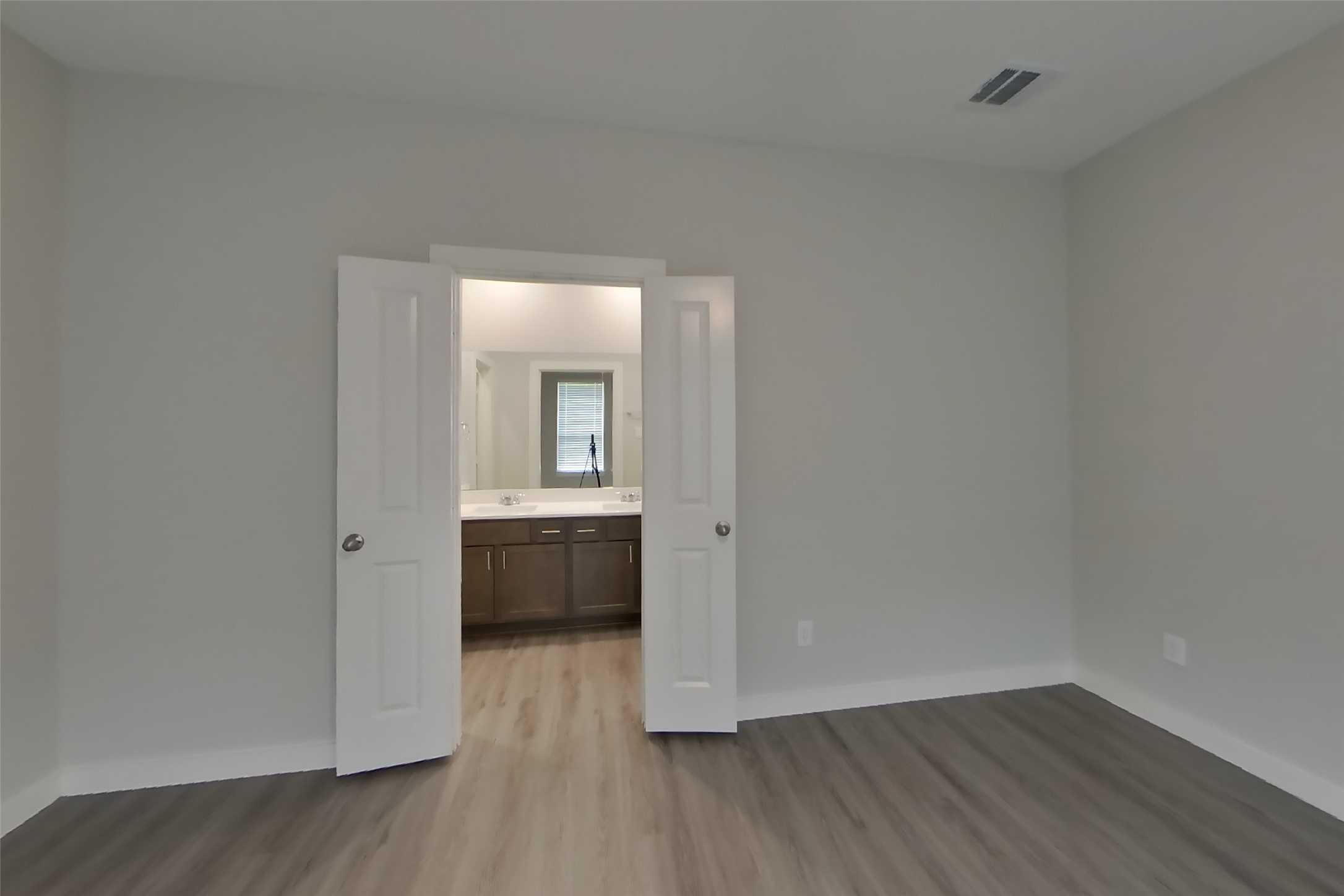 2338 Bailey Fields Lane Property Photo 8