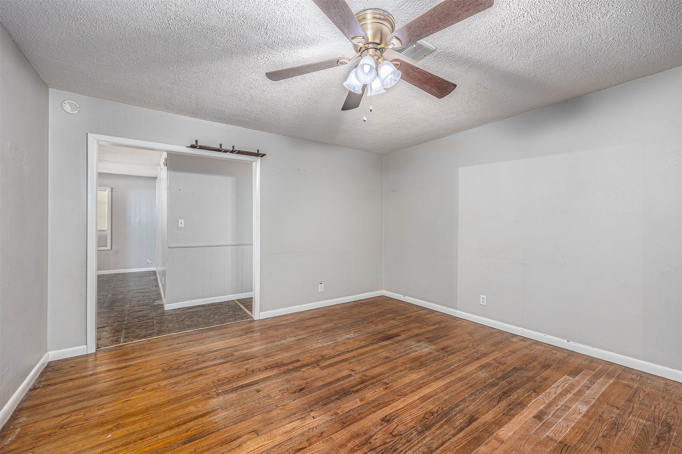 502 Massey Tompkins Road Property Photo 6
