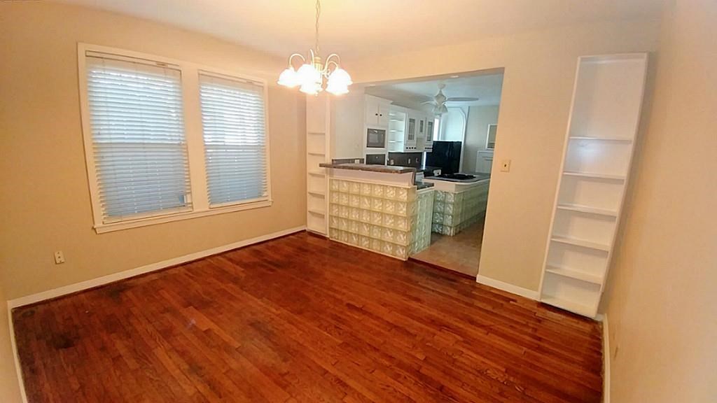 1409 Wentworth Street 1 Property Photo 4