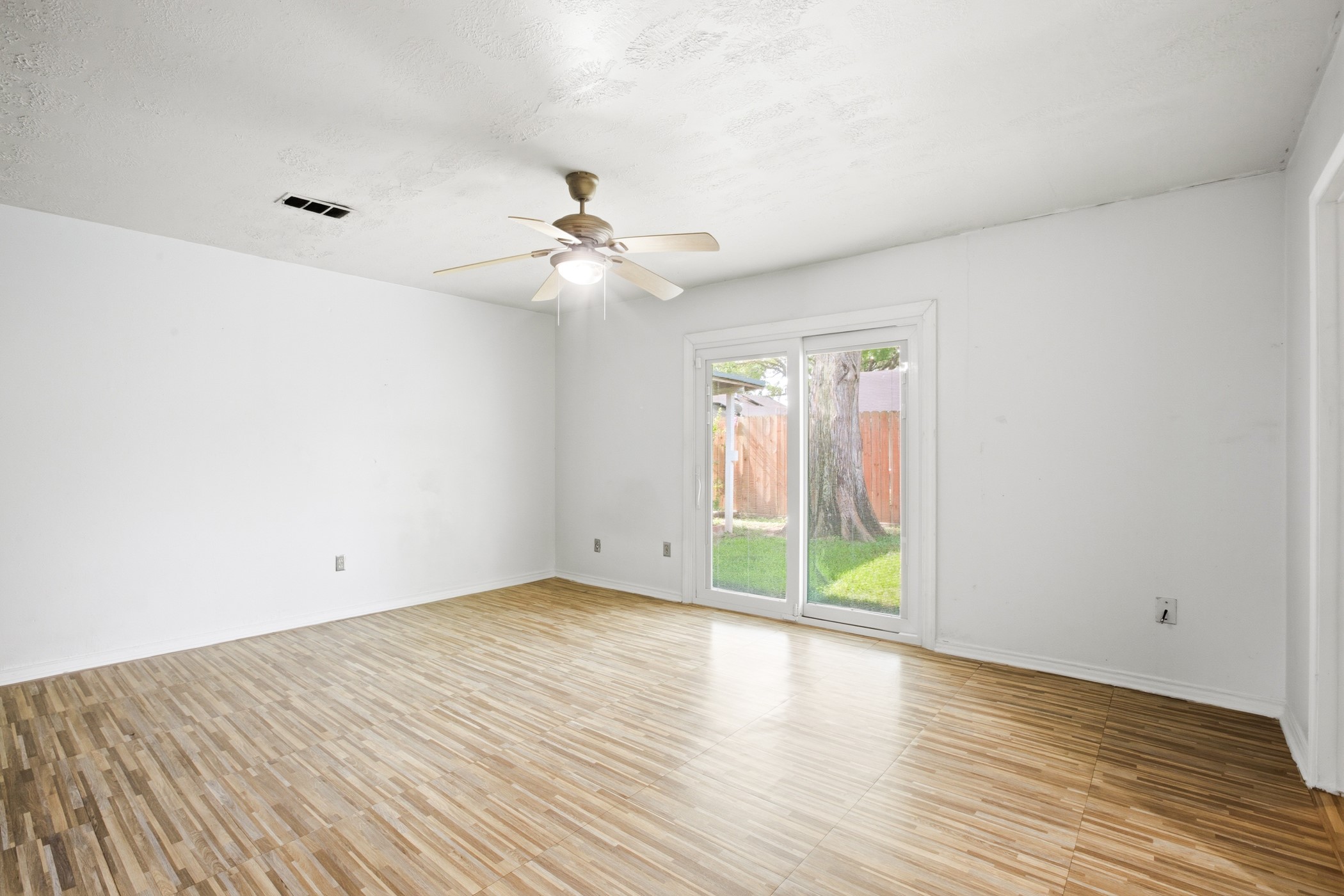 16507 Cairngorm Drive Property Photo 22