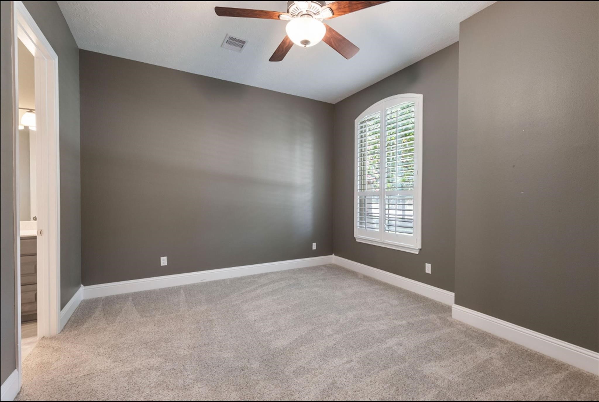 4123 Flagstone Pine Lane Property Photo 9
