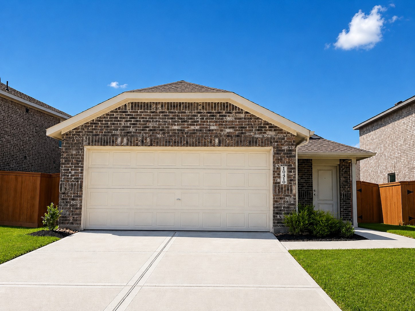10410 Rocky Trail Property Photo 1