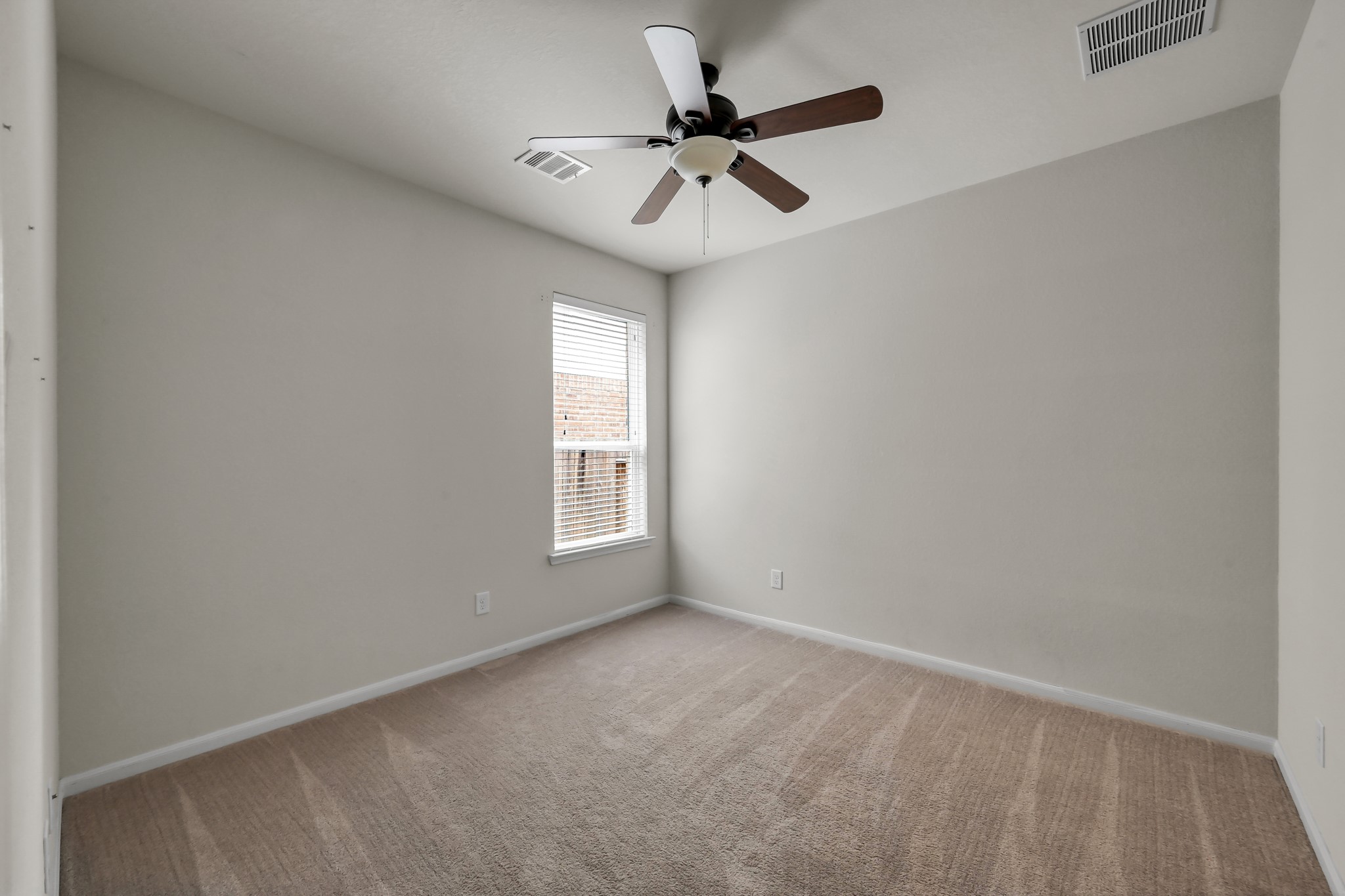 127 Forest Heights Lane Property Photo 17