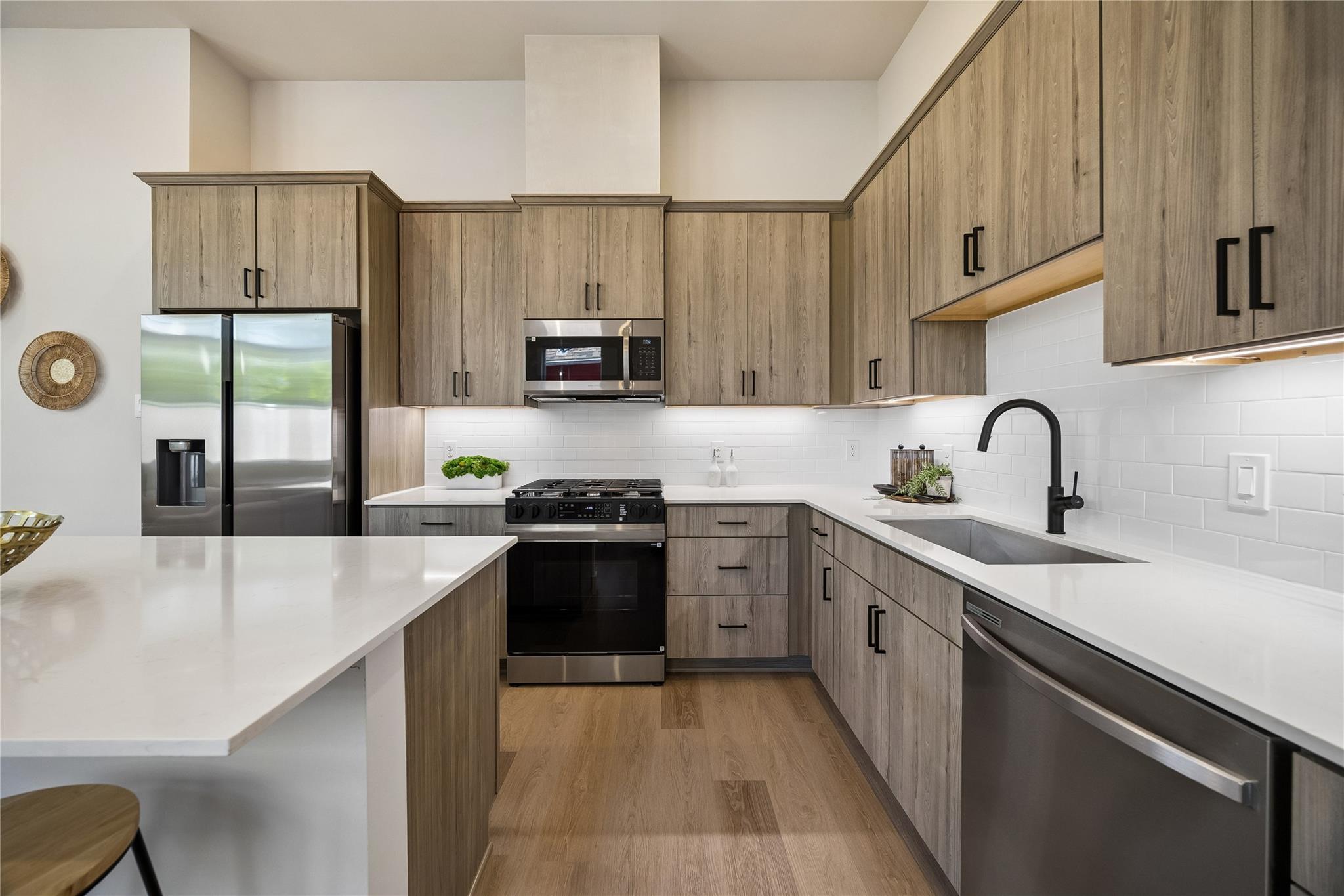 6705 Zaken Road, Houston Tx 77091 Property Photo 13