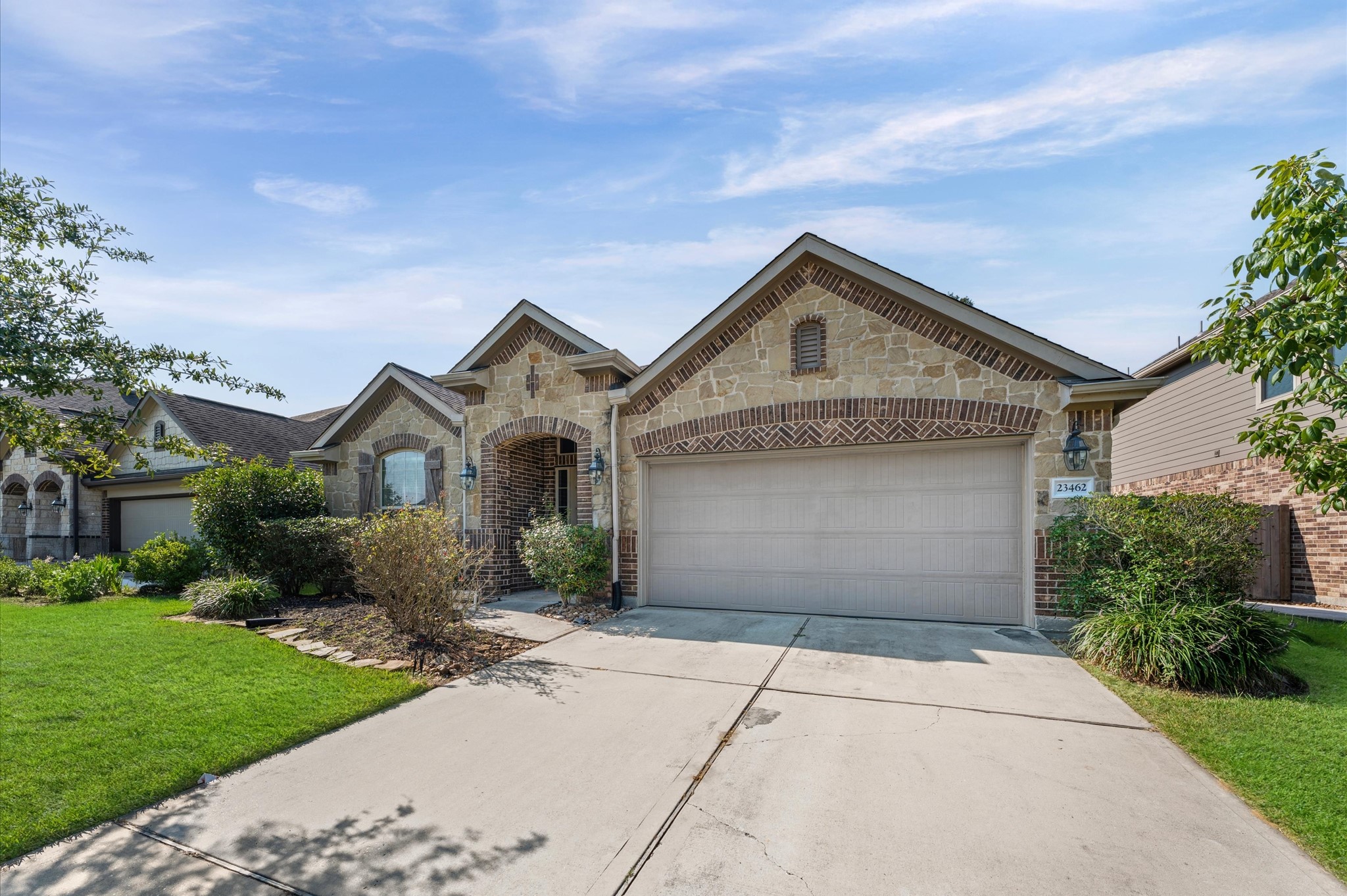 23462 Banks Mill Drive Property Photo 3