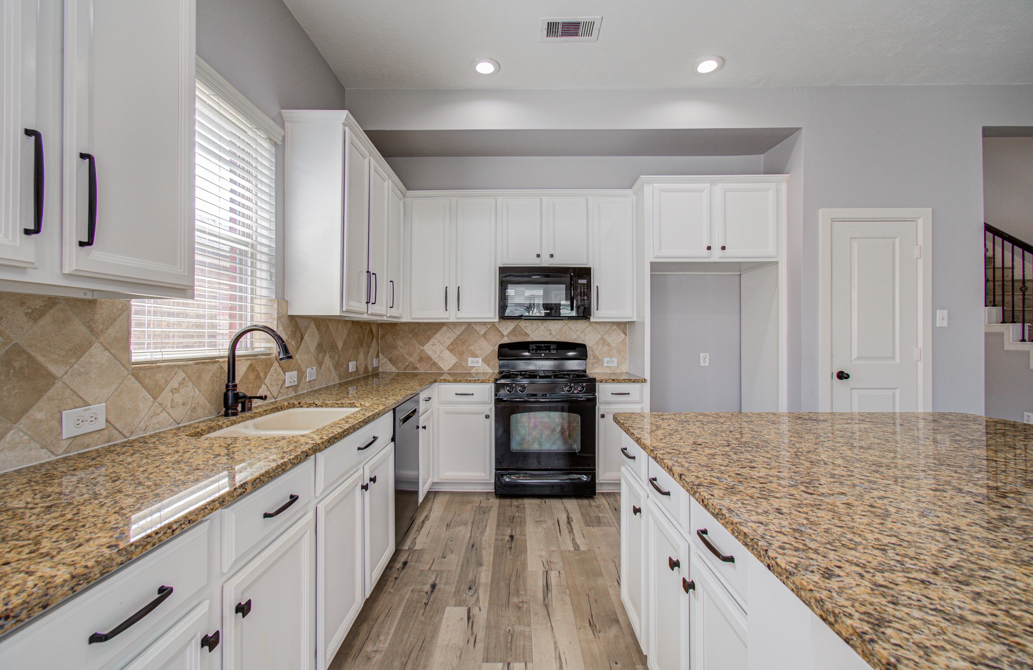 12935 Northpointe Bend Drive Property Photo 27