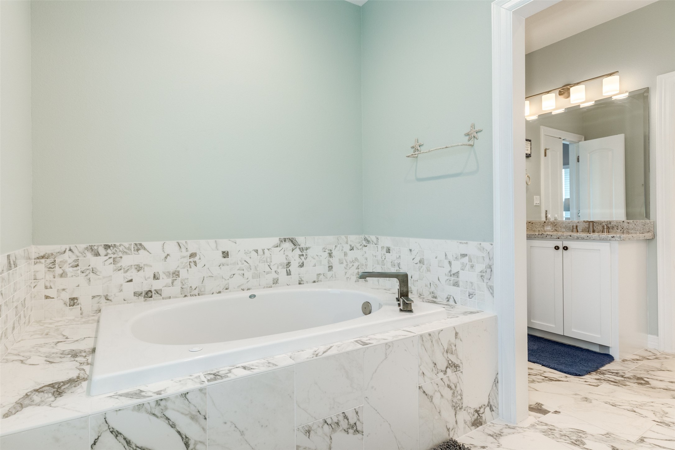 109 A Santar Loop Property Photo 28