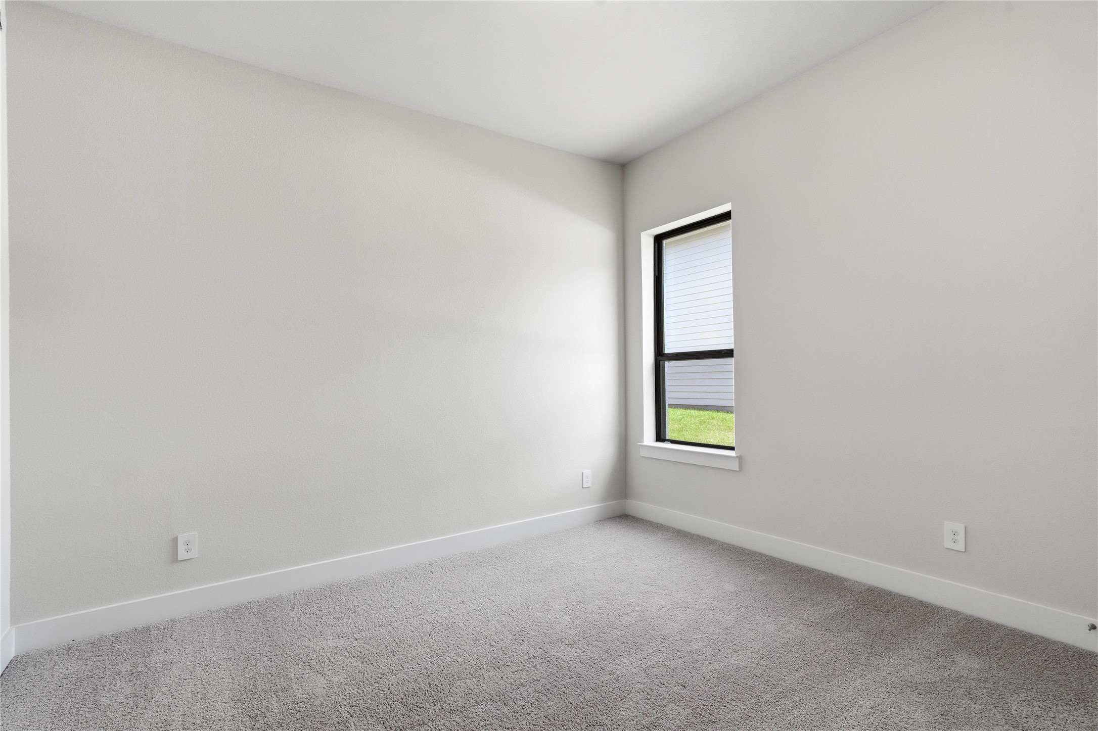 17732 Gold Saddle Lane Property Photo 11
