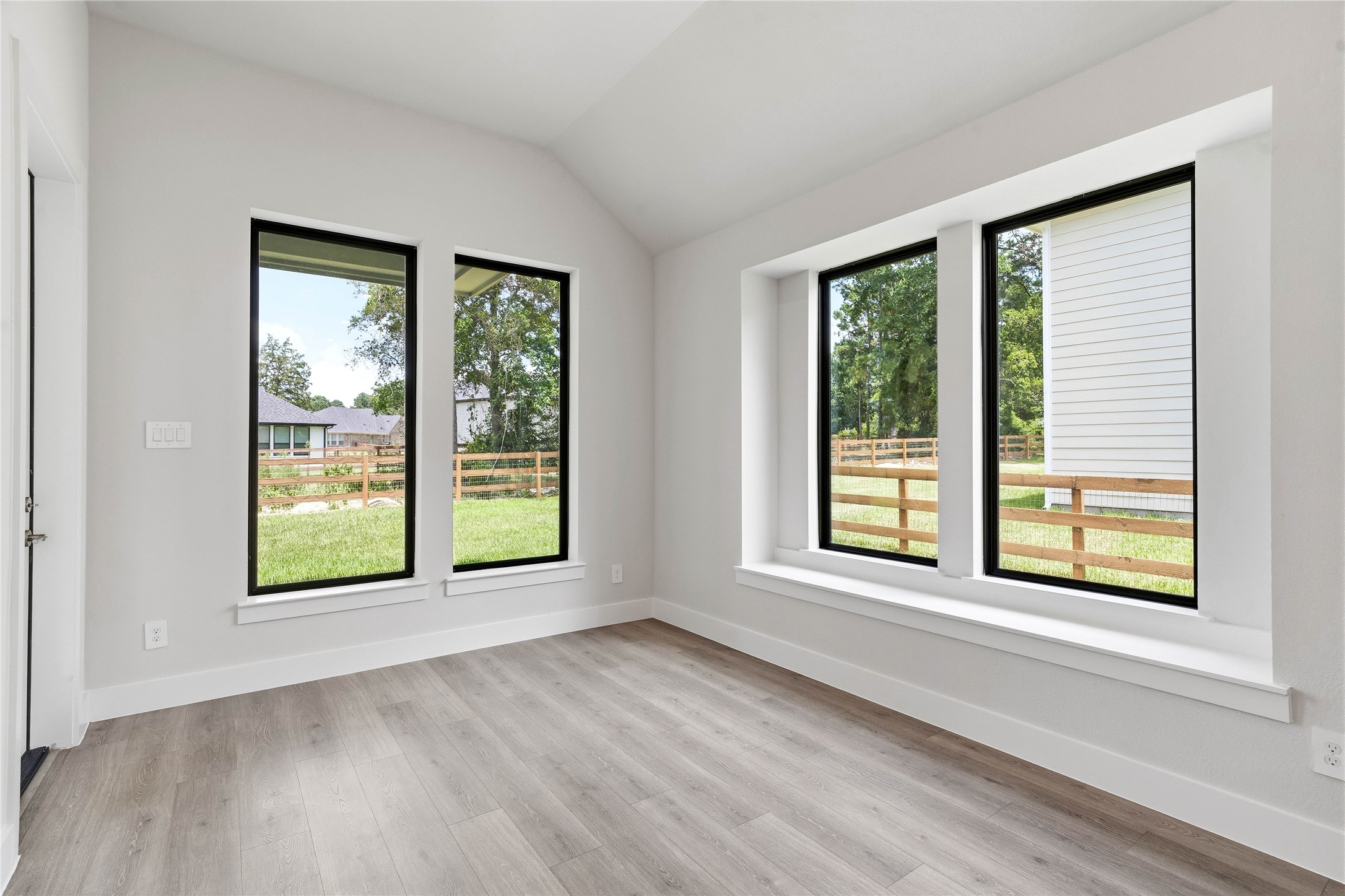 17732 Gold Saddle Lane Property Photo 31