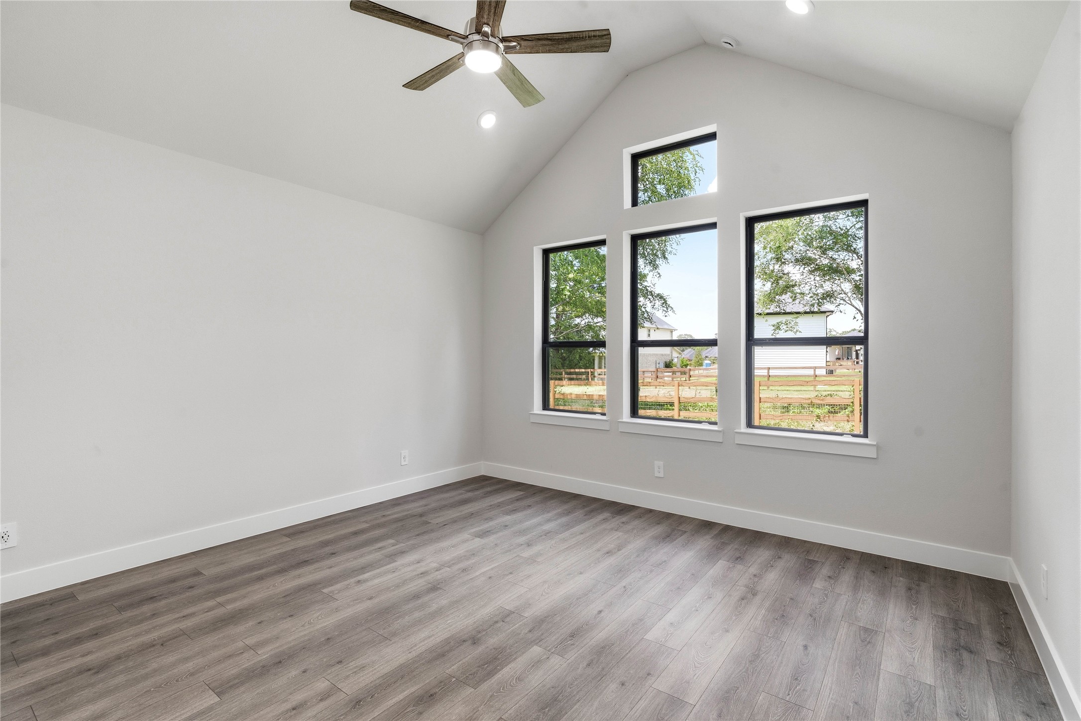 17732 Gold Saddle Lane Property Photo 32