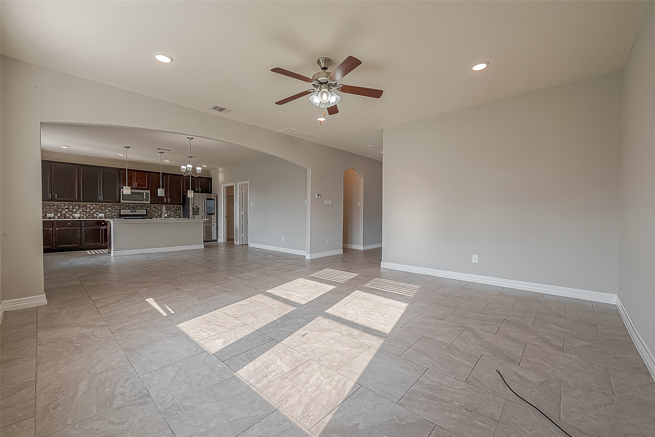 223 Sintra Lake Way Property Photo 10