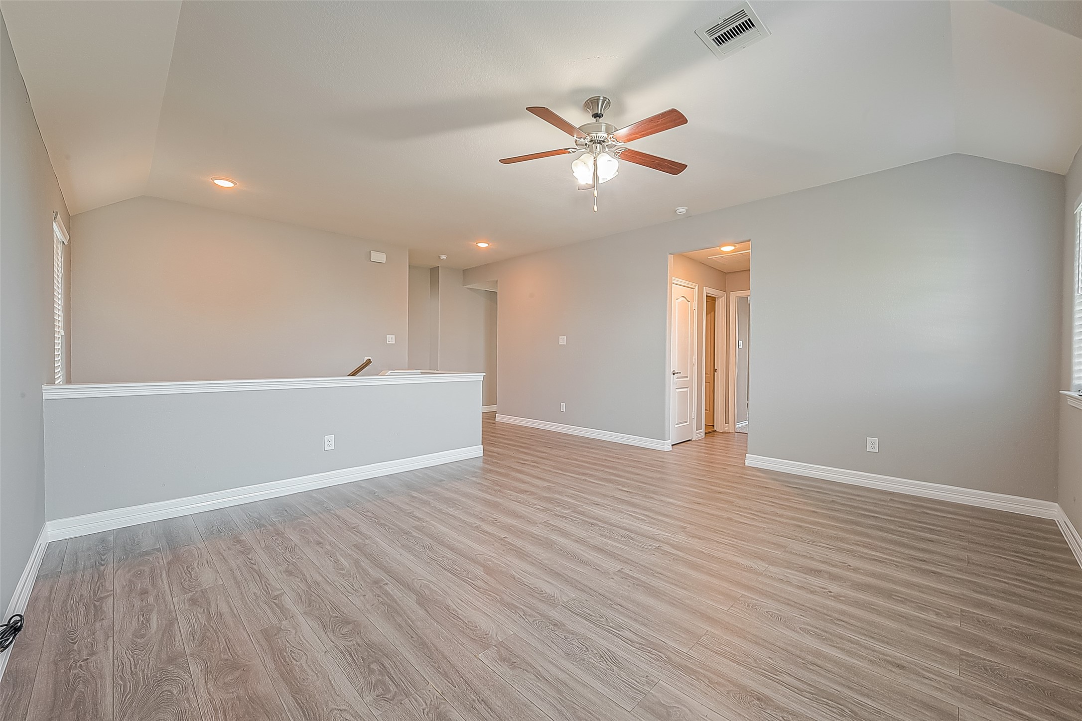 223 Sintra Lake Way Property Photo 12